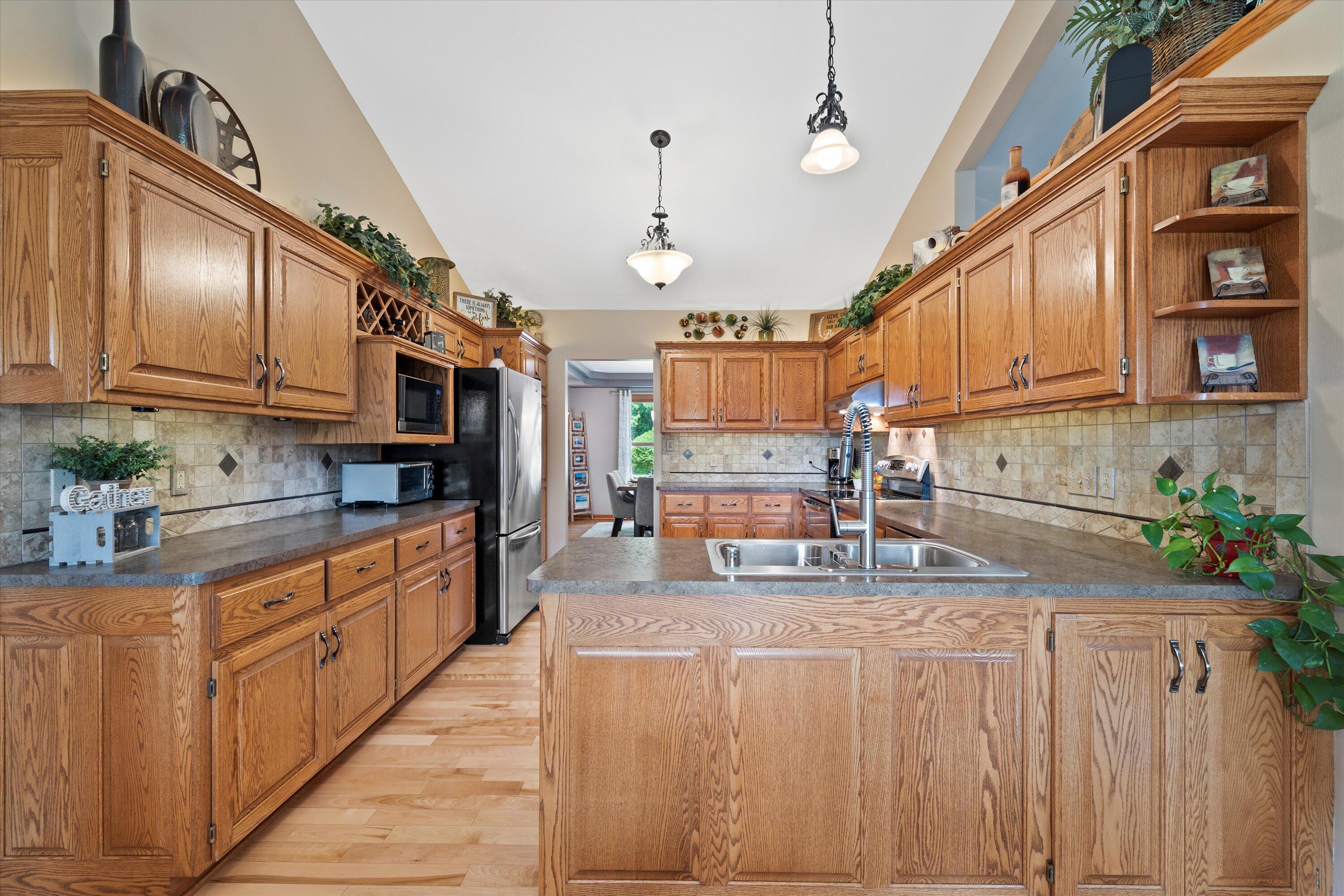 N73W22573 White Ash Ct