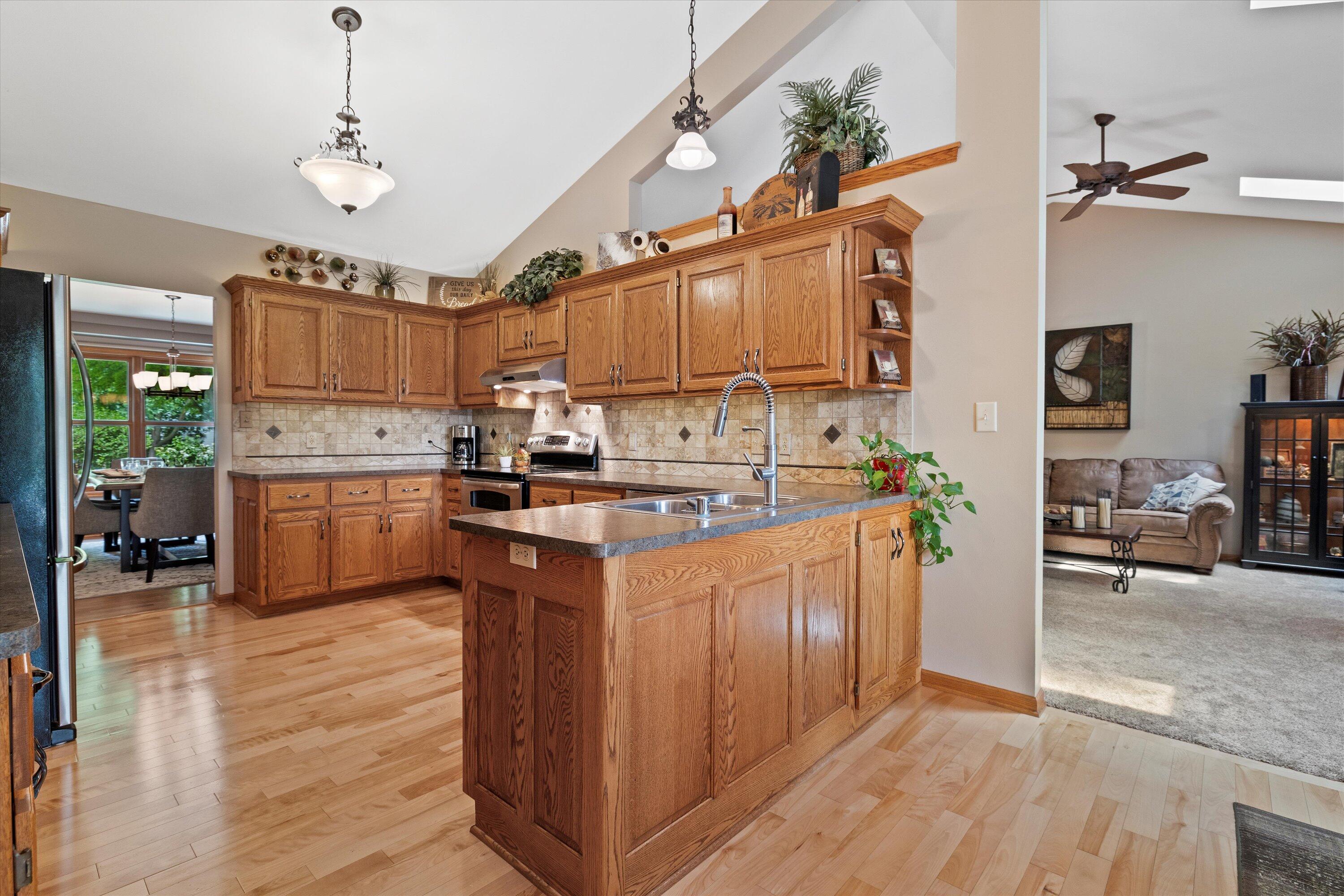 N73W22573 White Ash Ct