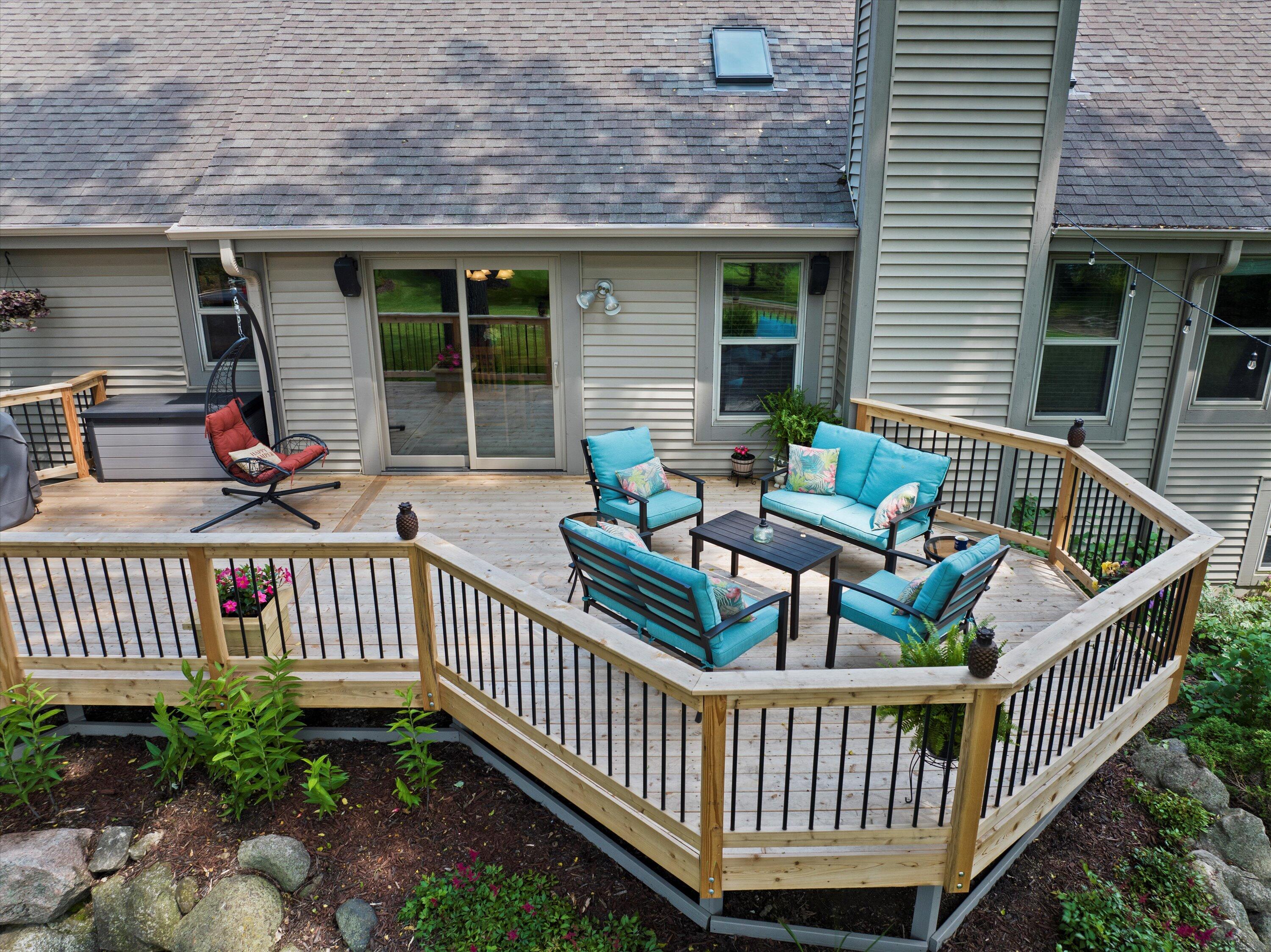 N73W22573 White Ash Ct