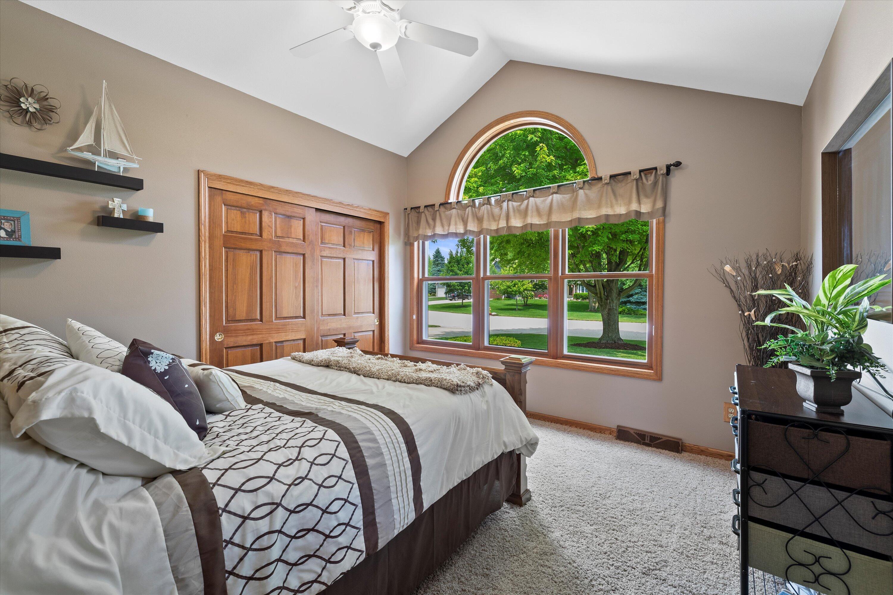 N73W22573 White Ash Ct