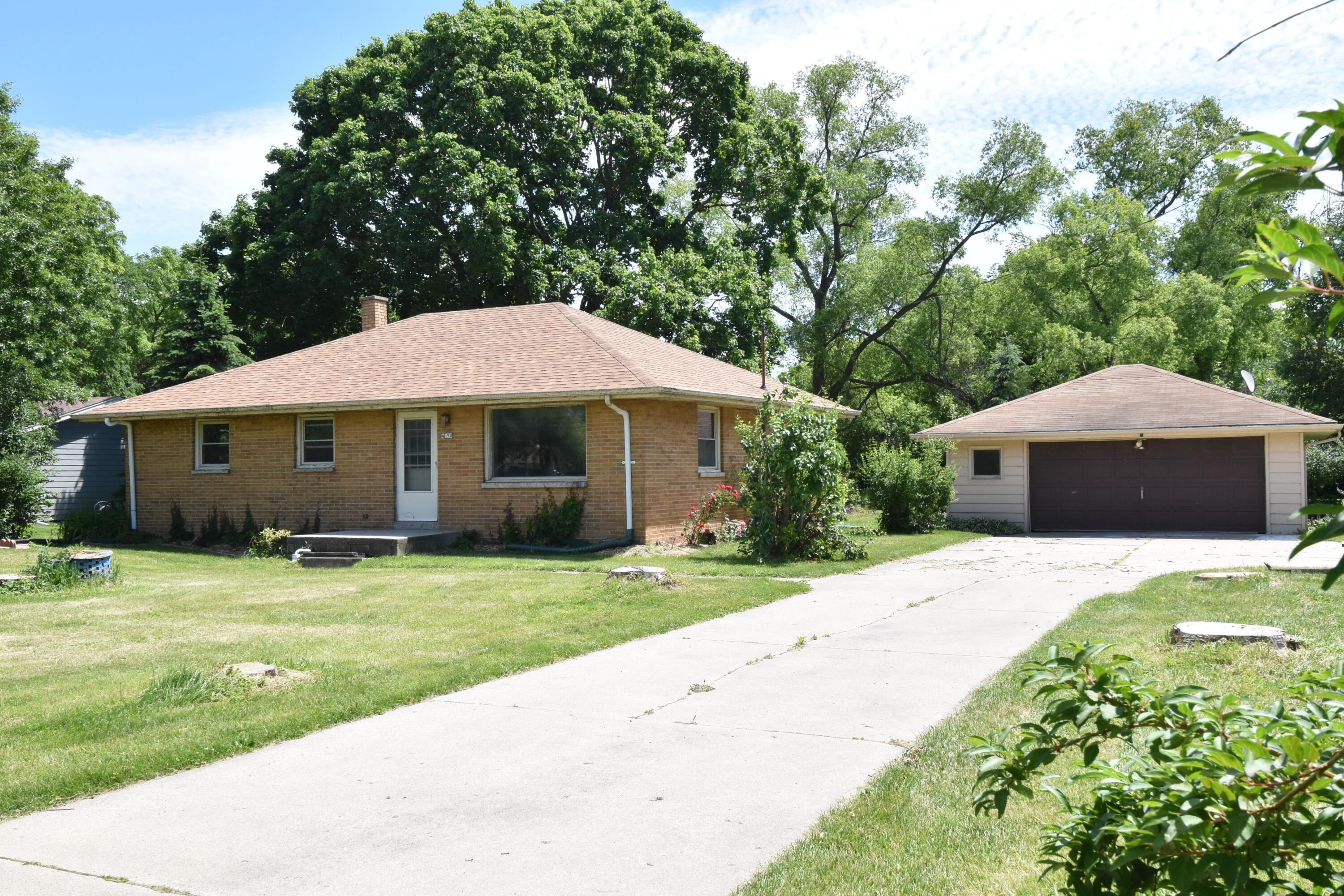 4050 S Sunny Slope Rd