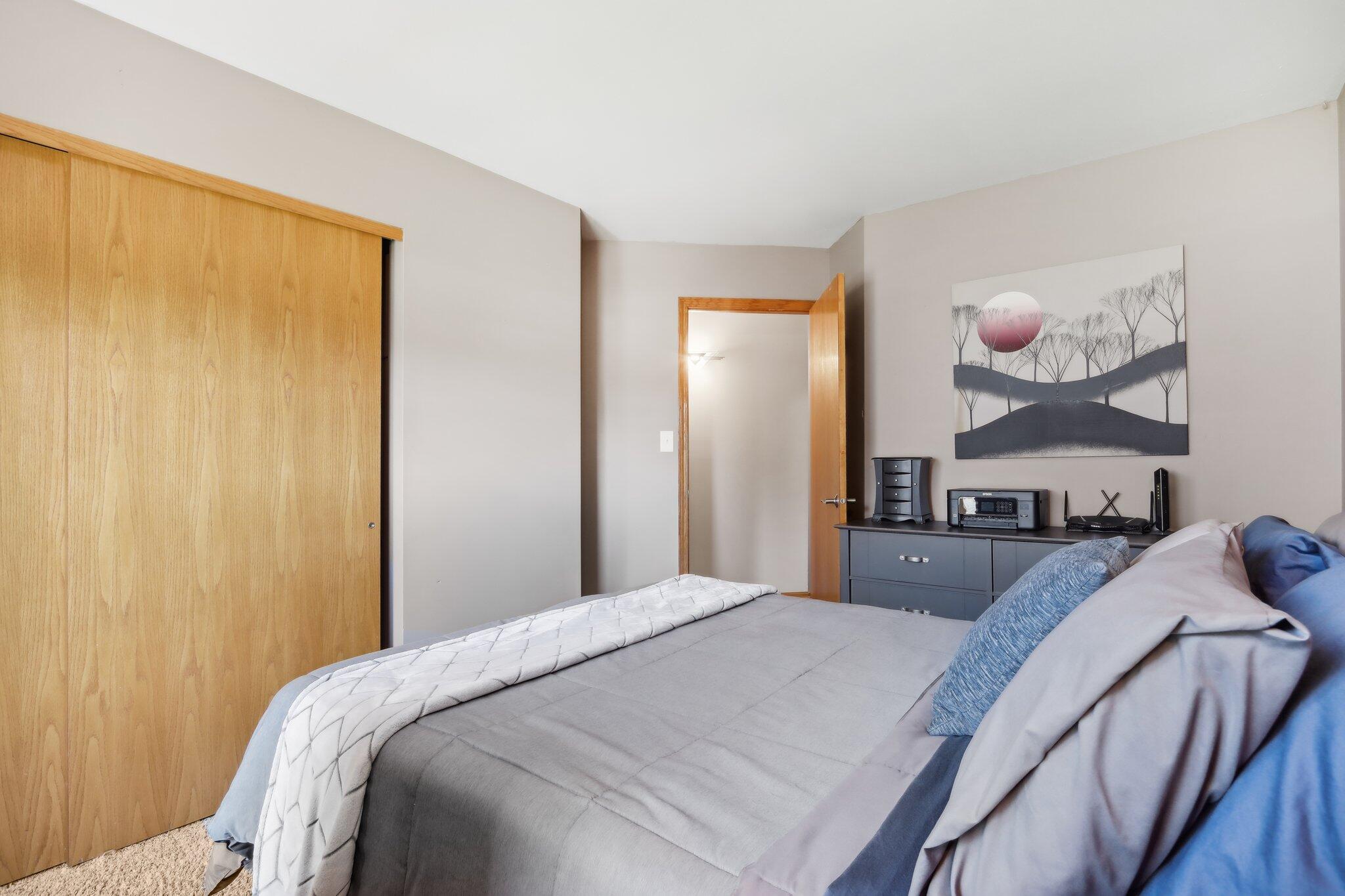 2536 Rebecca Dr