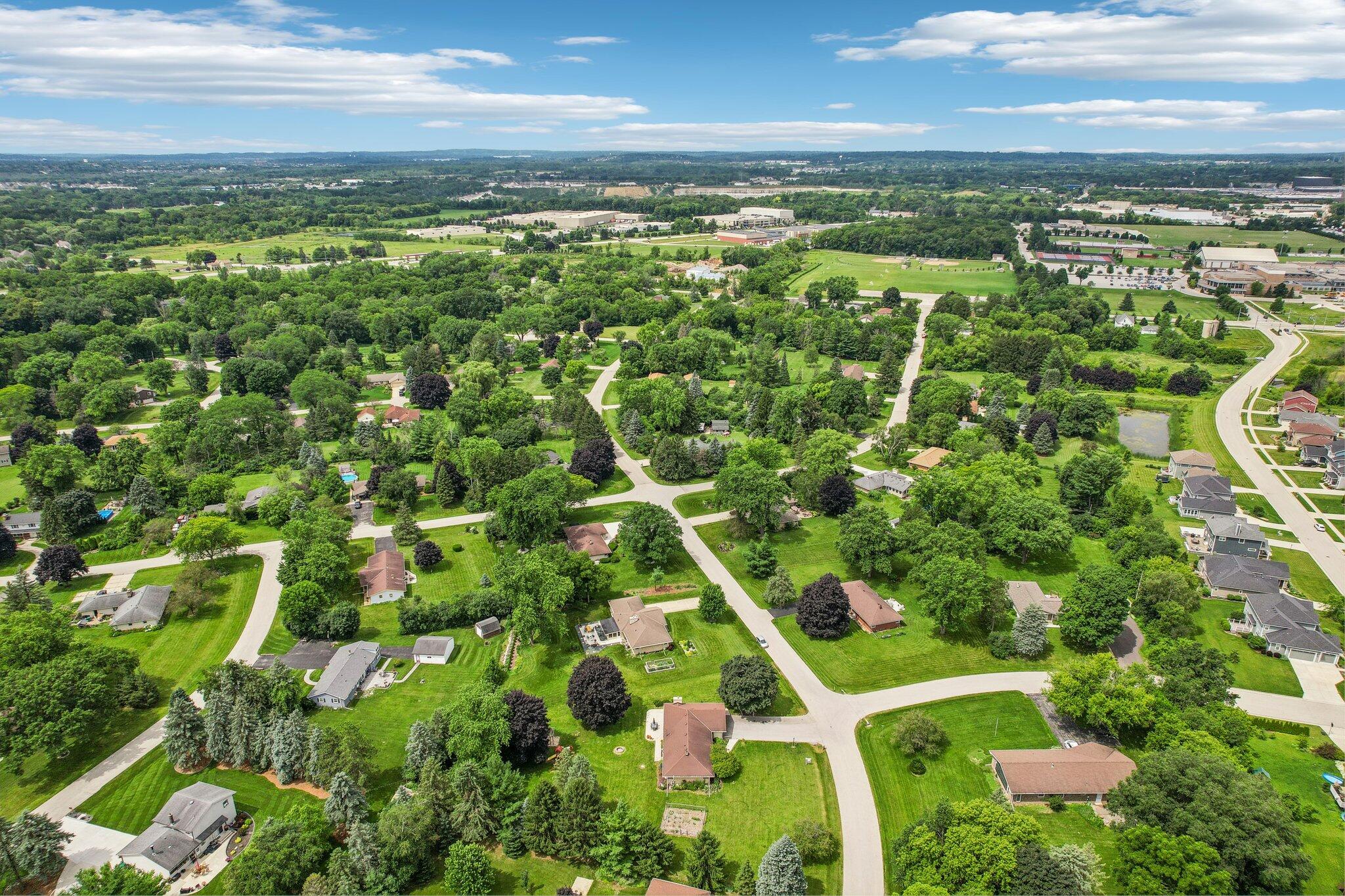N59W21465 Maclynn Dr