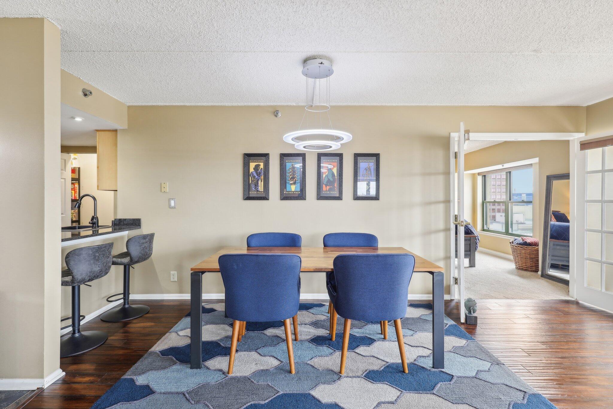 270 E Highland Ave Unit: 1242