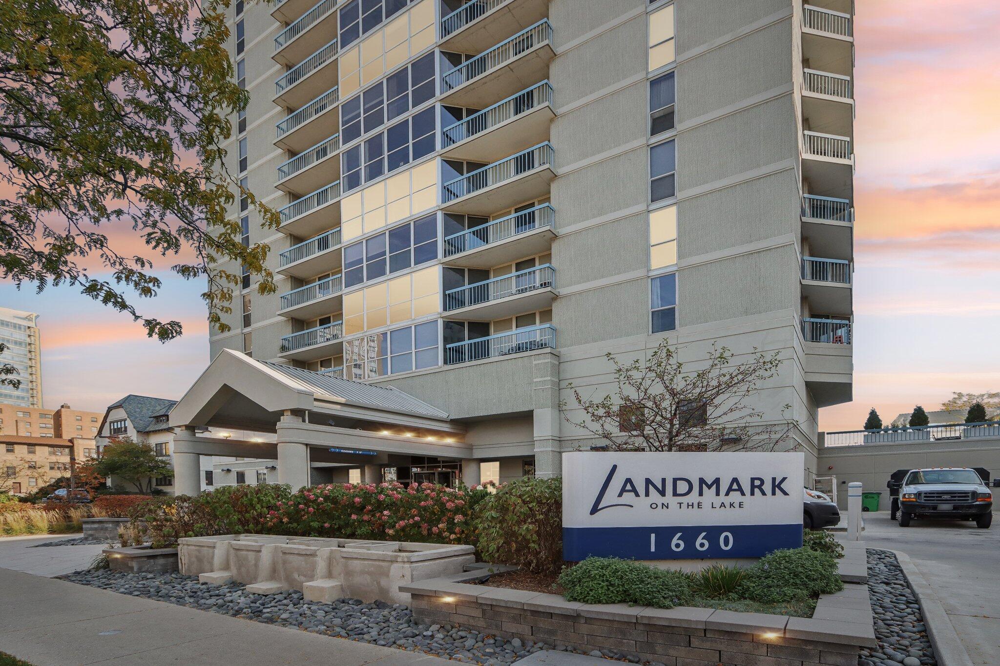 1660 N Prospect Ave Unit: 1510