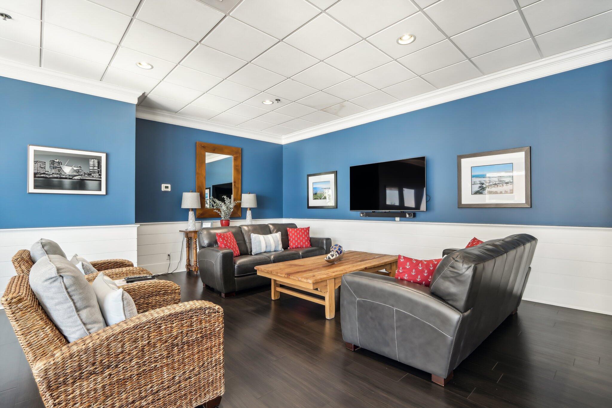 1660 N Prospect Ave Unit: 1510