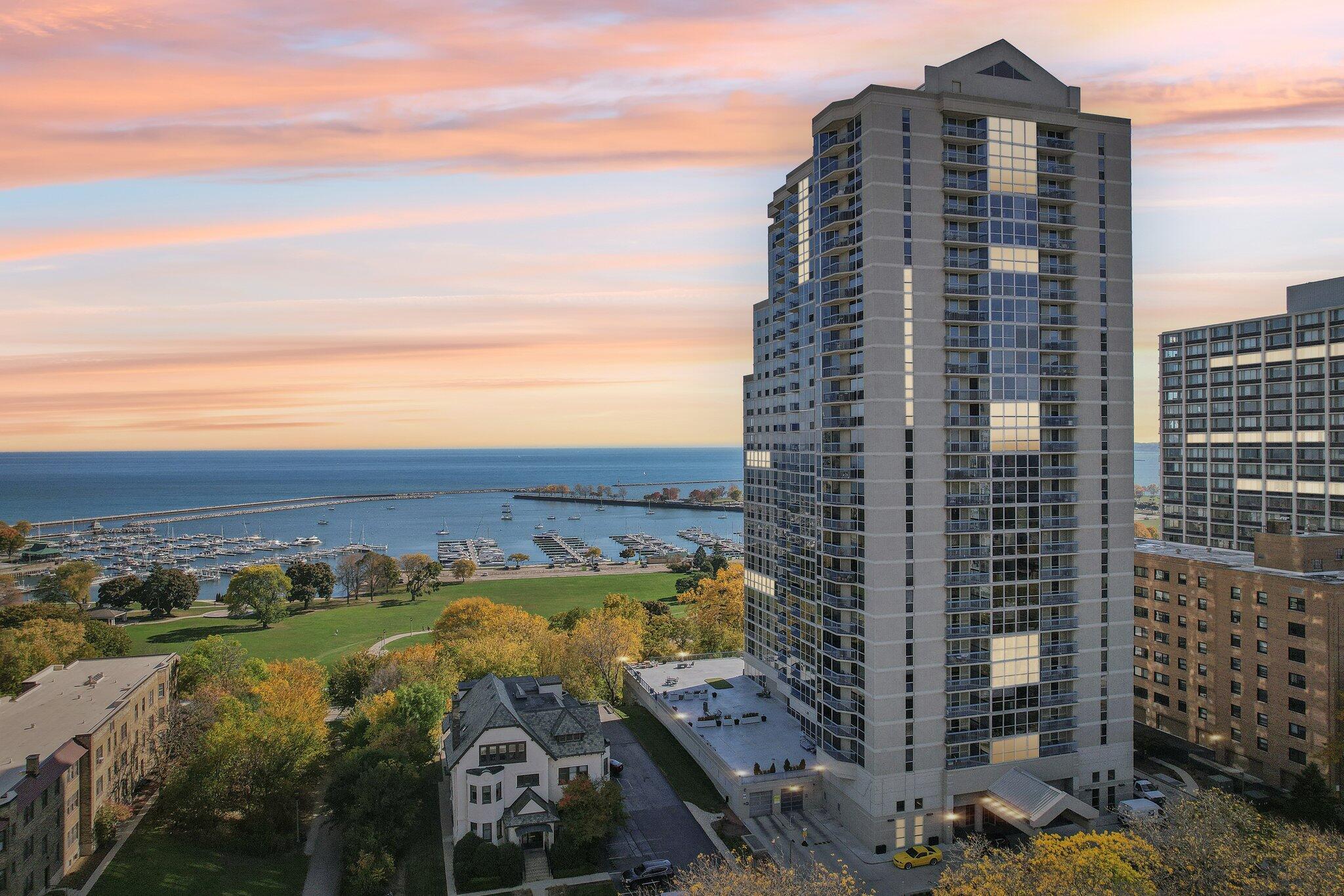 1660 N Prospect Ave Unit: 1510