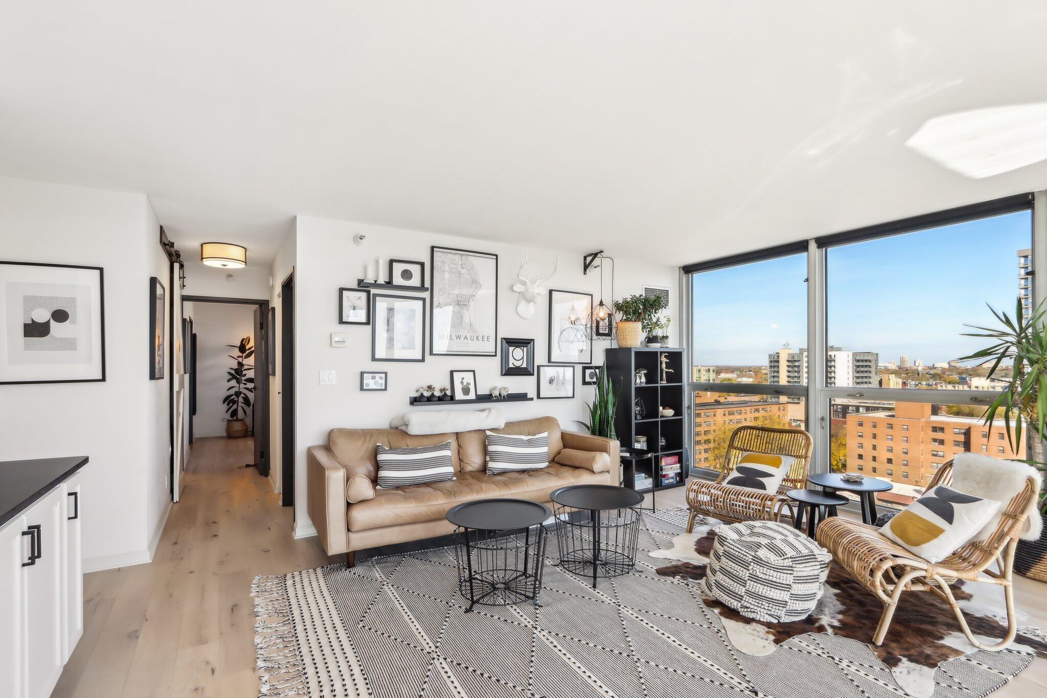 1660 N Prospect Ave Unit: 1510