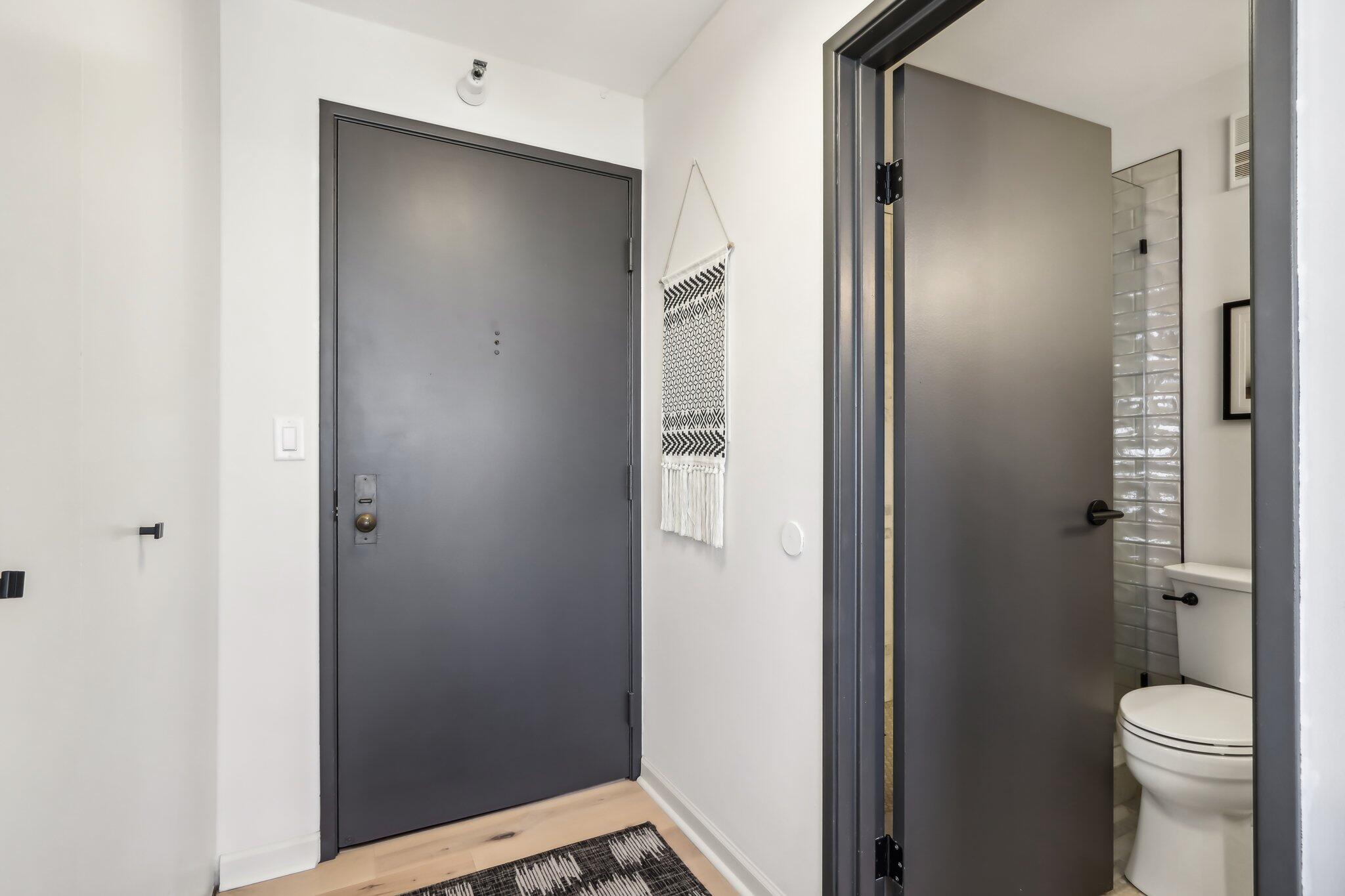 1660 N Prospect Ave Unit: 1510