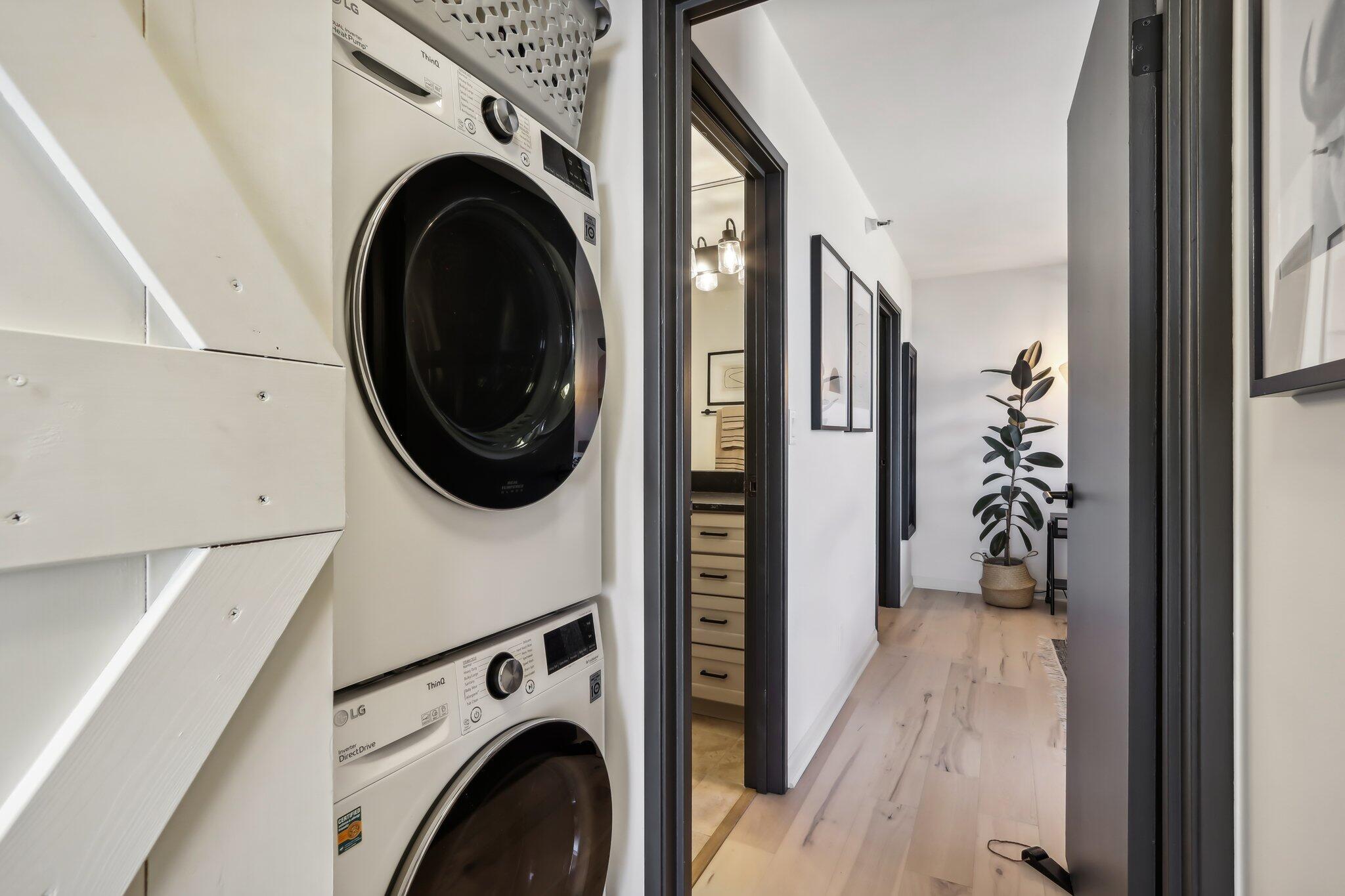 1660 N Prospect Ave Unit: 1510