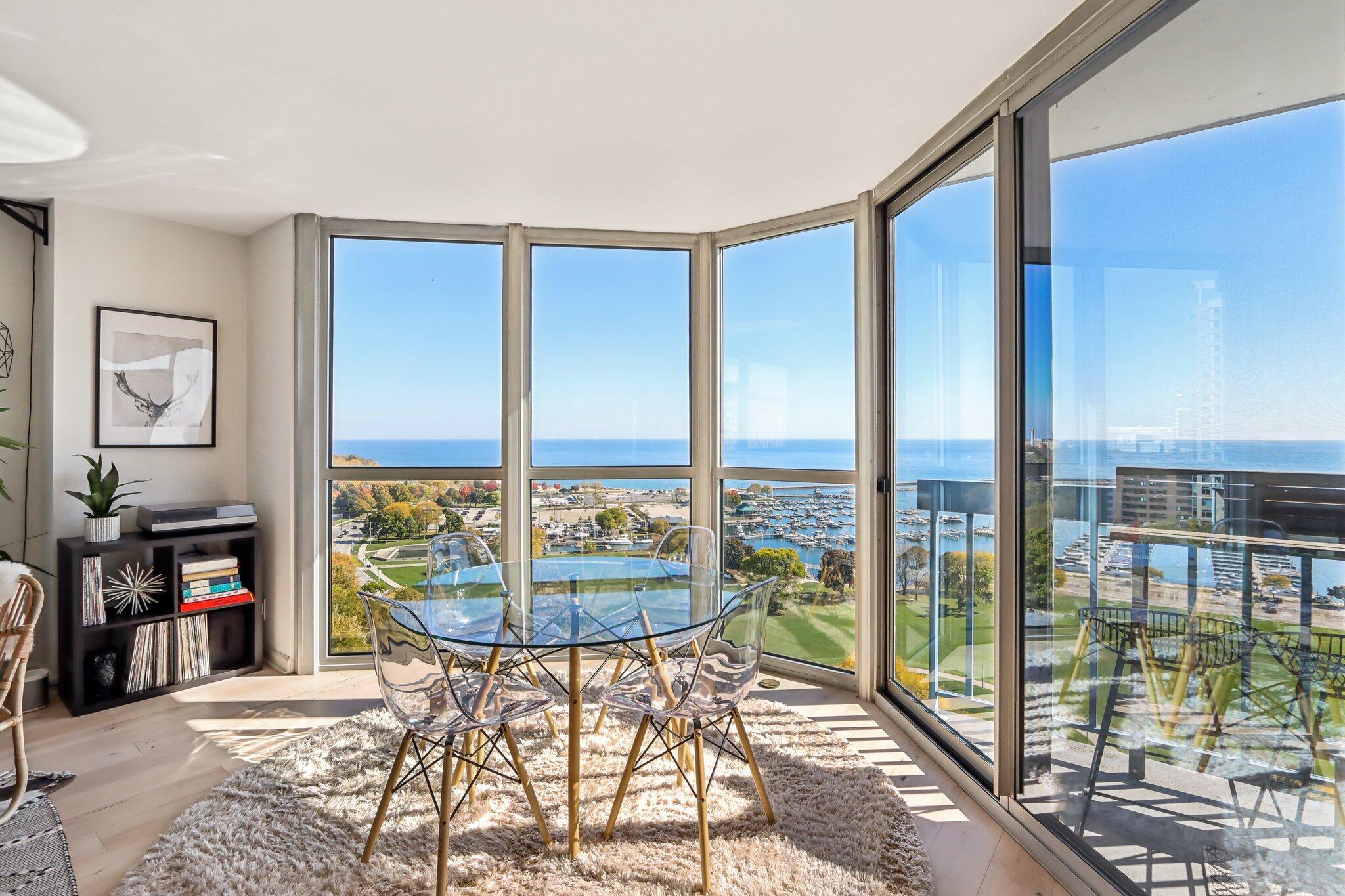 1660 N Prospect Ave Unit: 1510