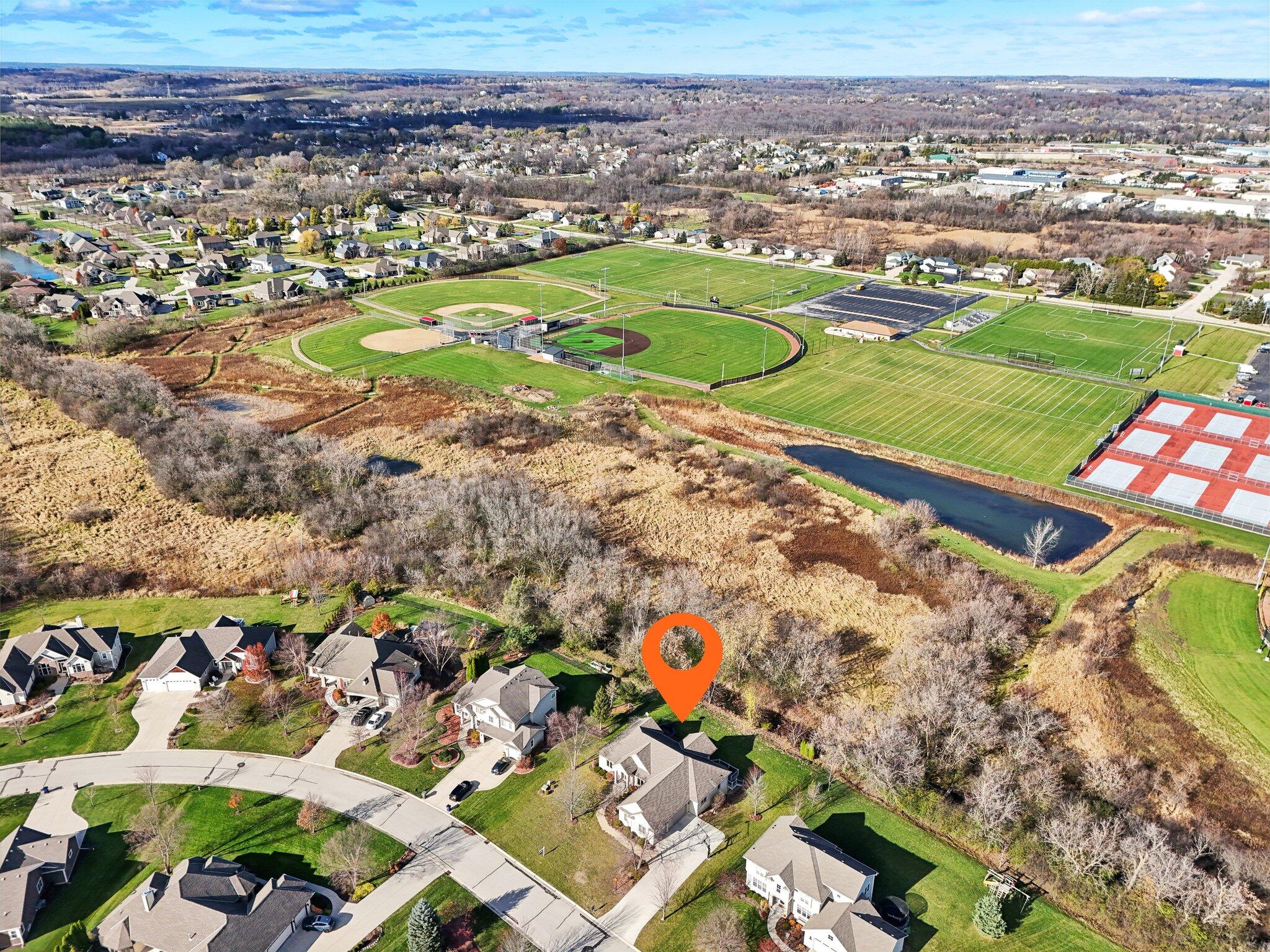 W188S8923 Creekside Ct