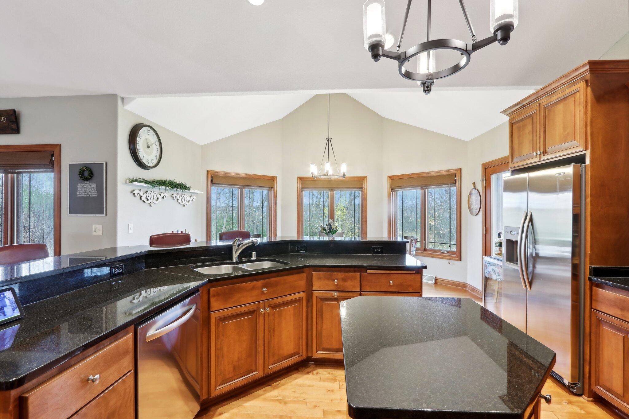 W188S8923 Creekside Ct