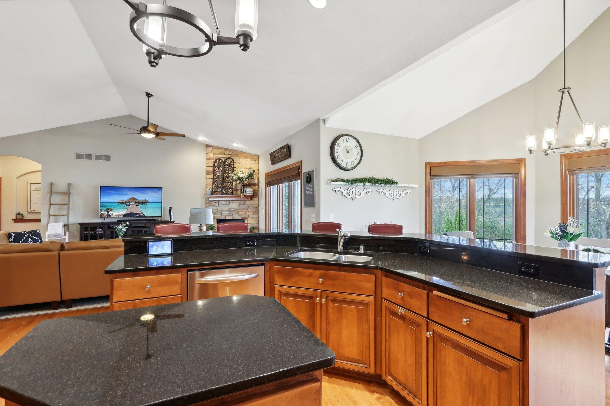 W188S8923 Creekside Ct