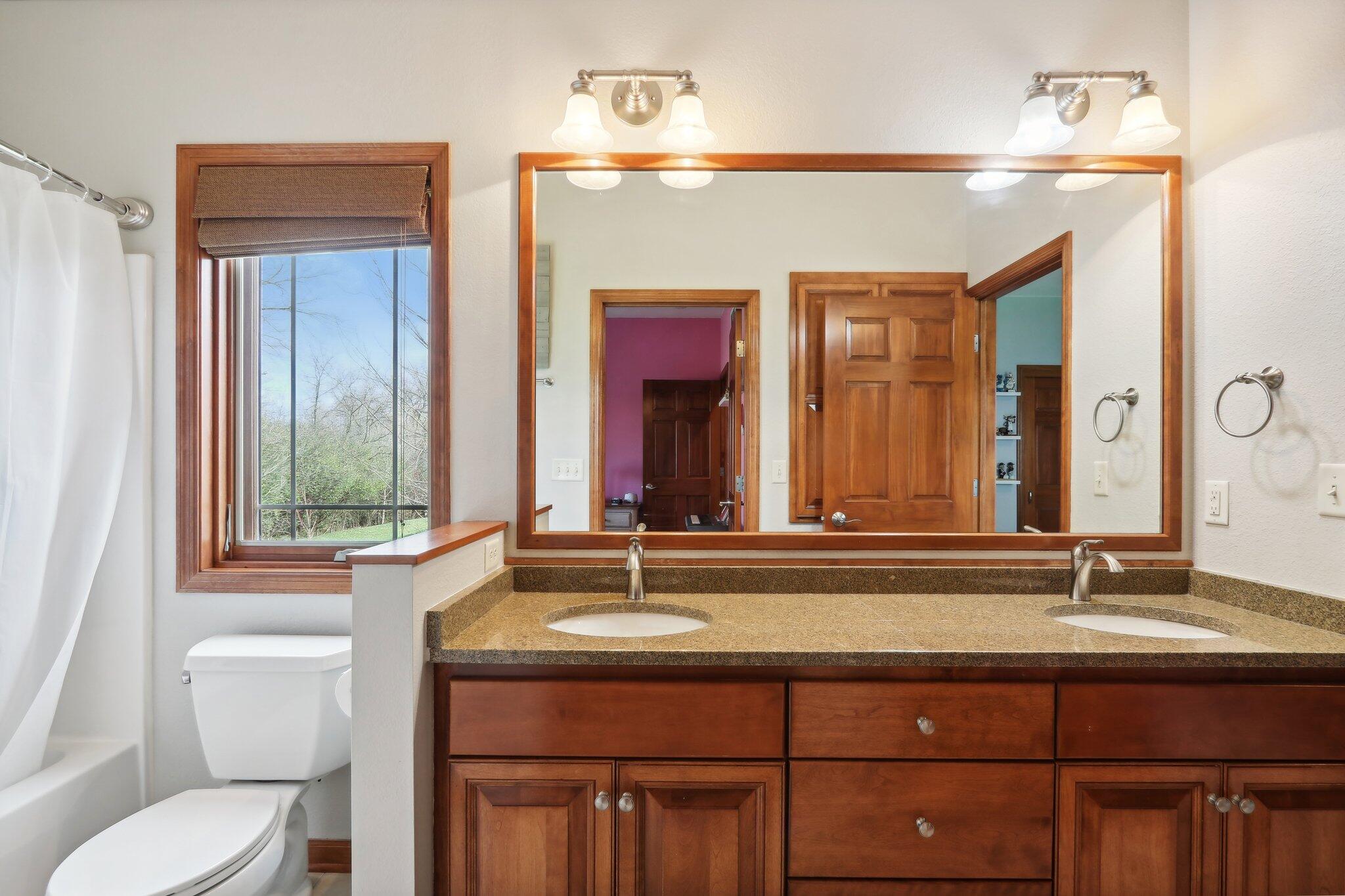 W188S8923 Creekside Ct