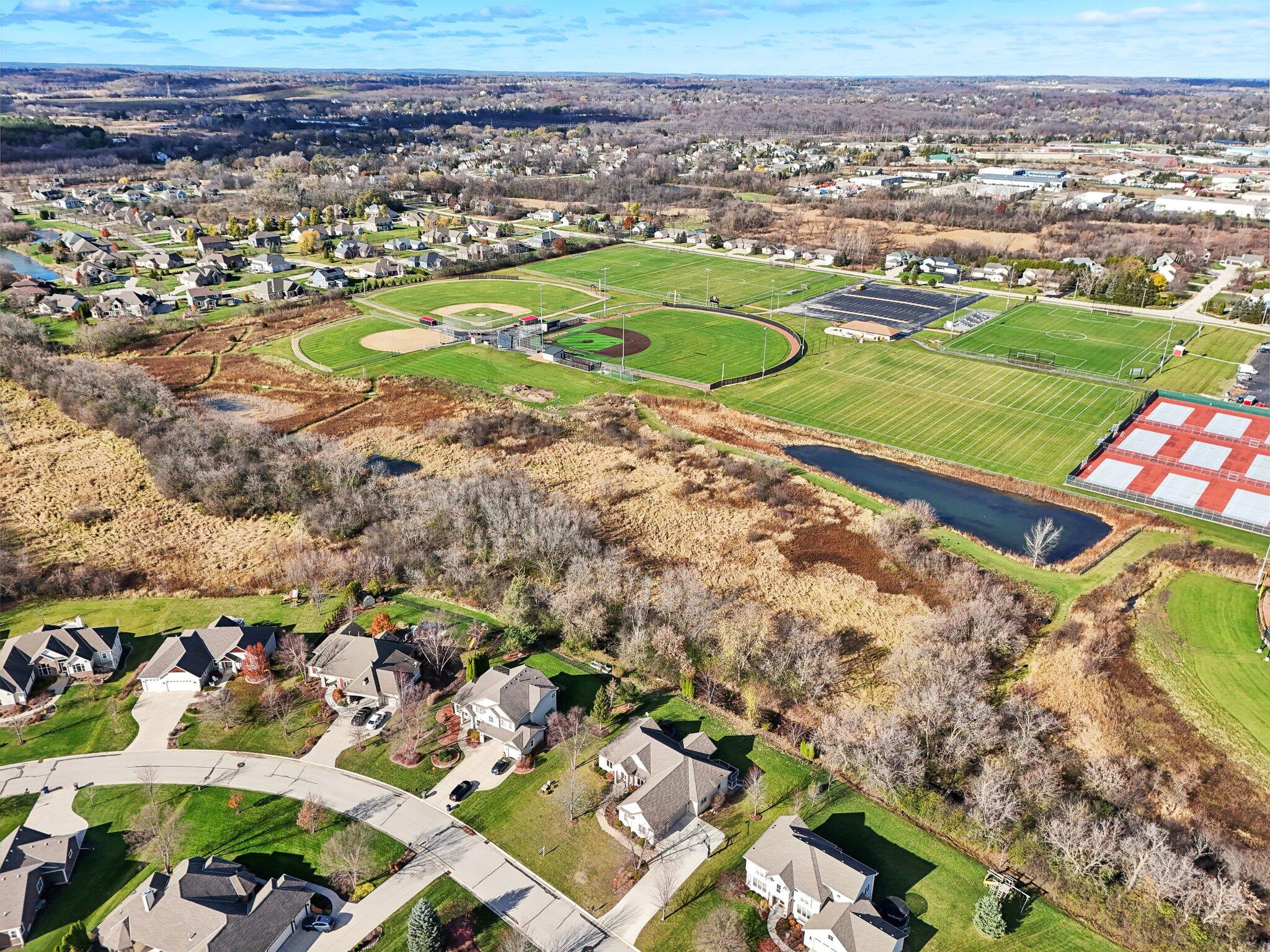 W188S8923 Creekside Ct