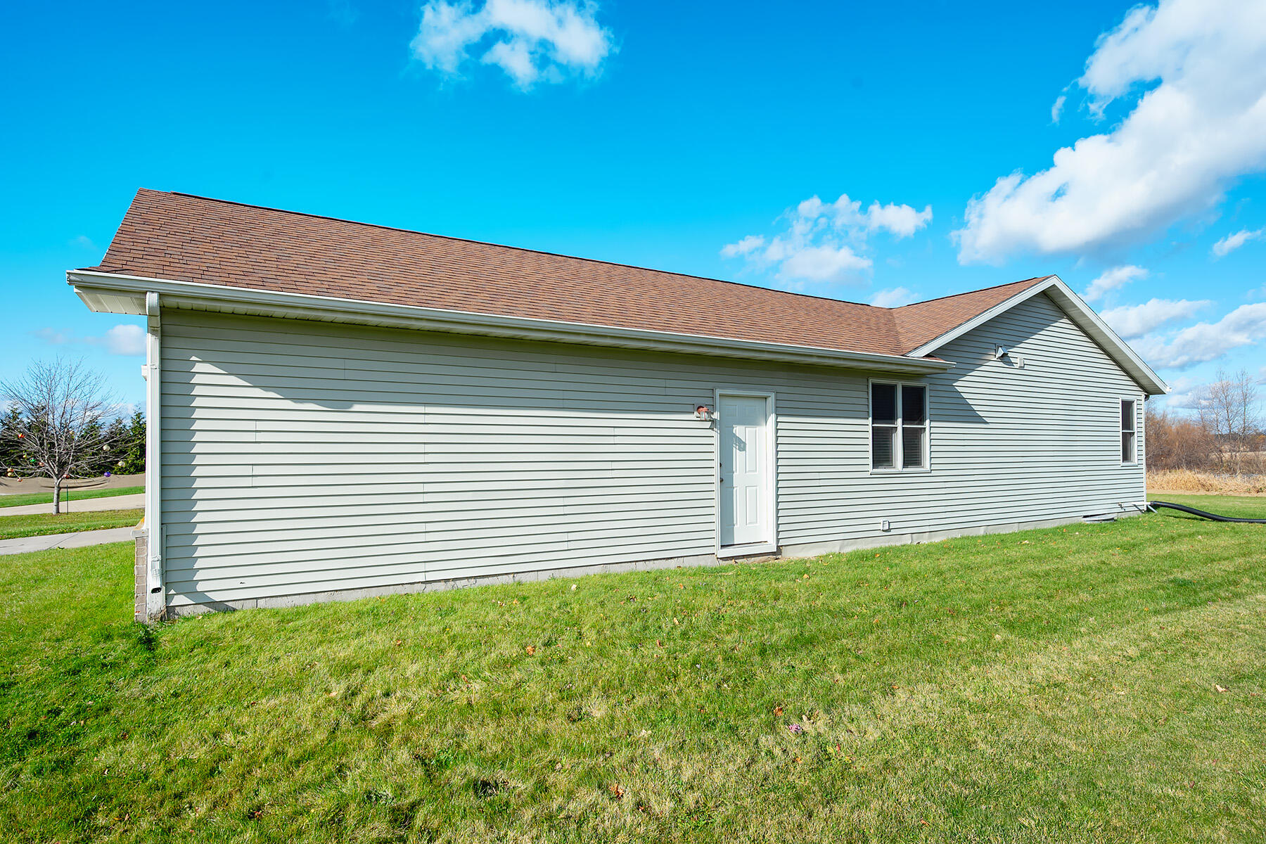 N8020 Woodland Ct