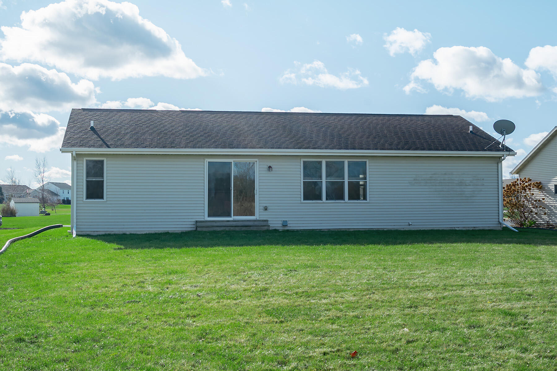 N8020 Woodland Ct