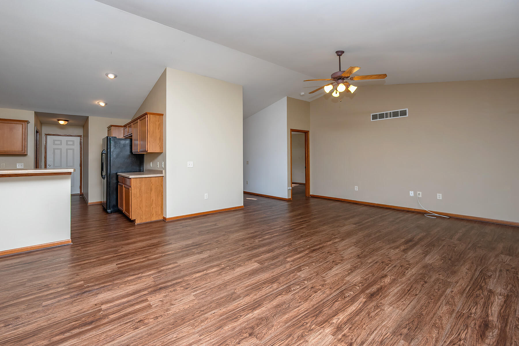 N8020 Woodland Ct