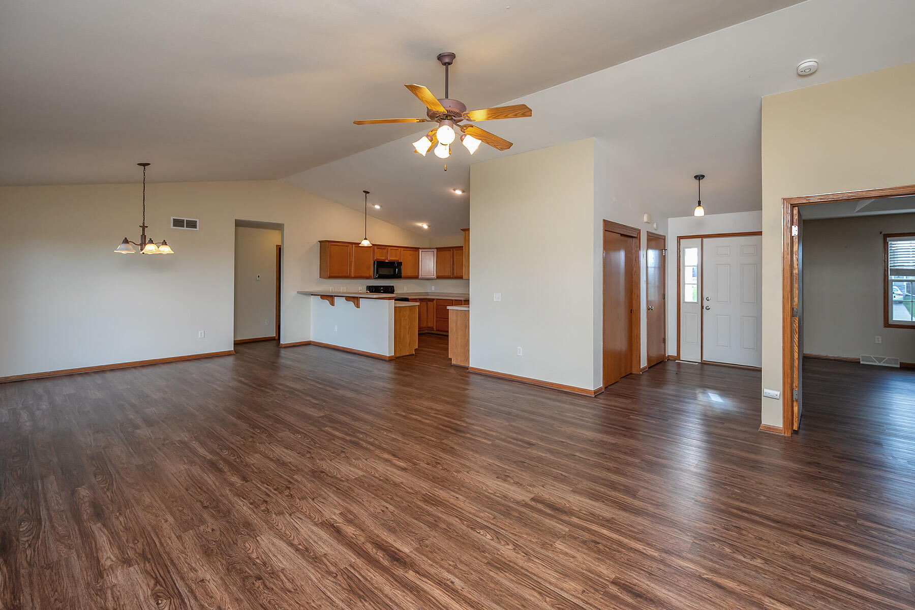 N8020 Woodland Ct
