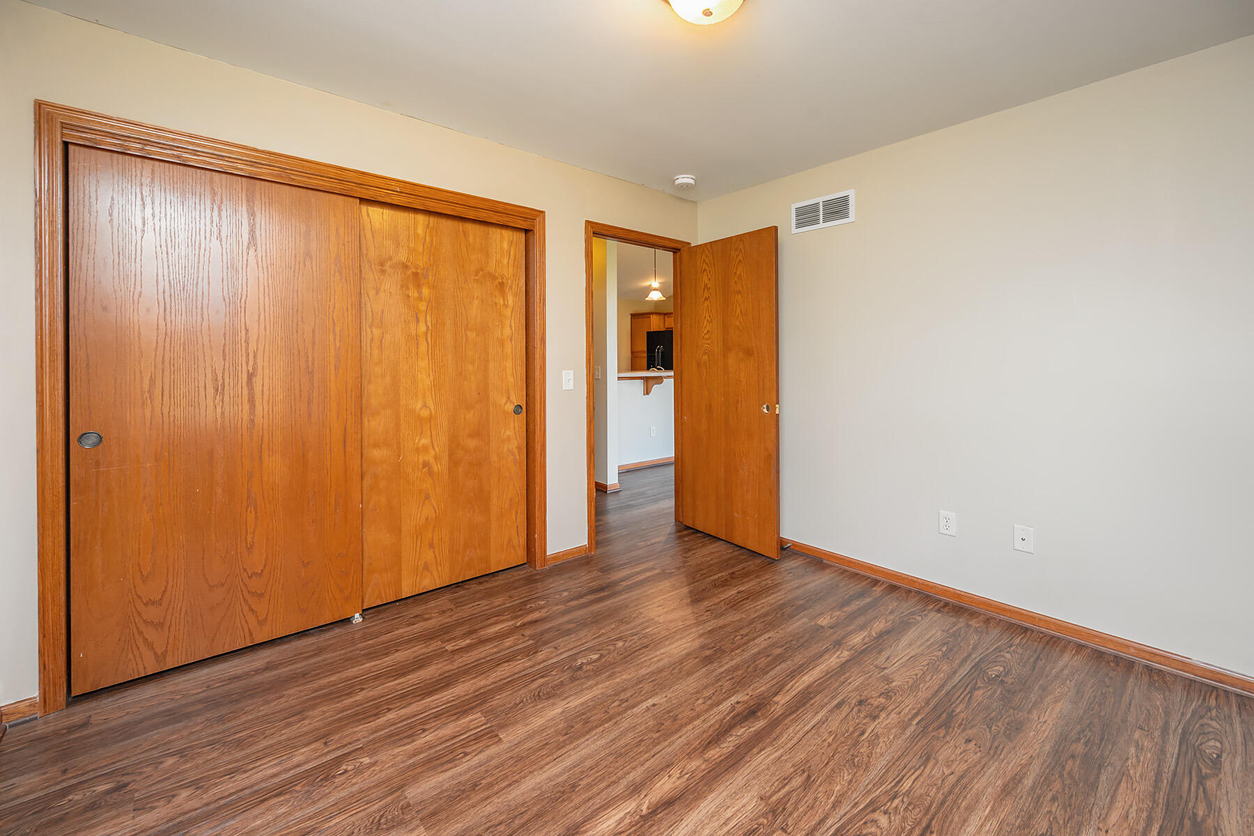 N8020 Woodland Ct