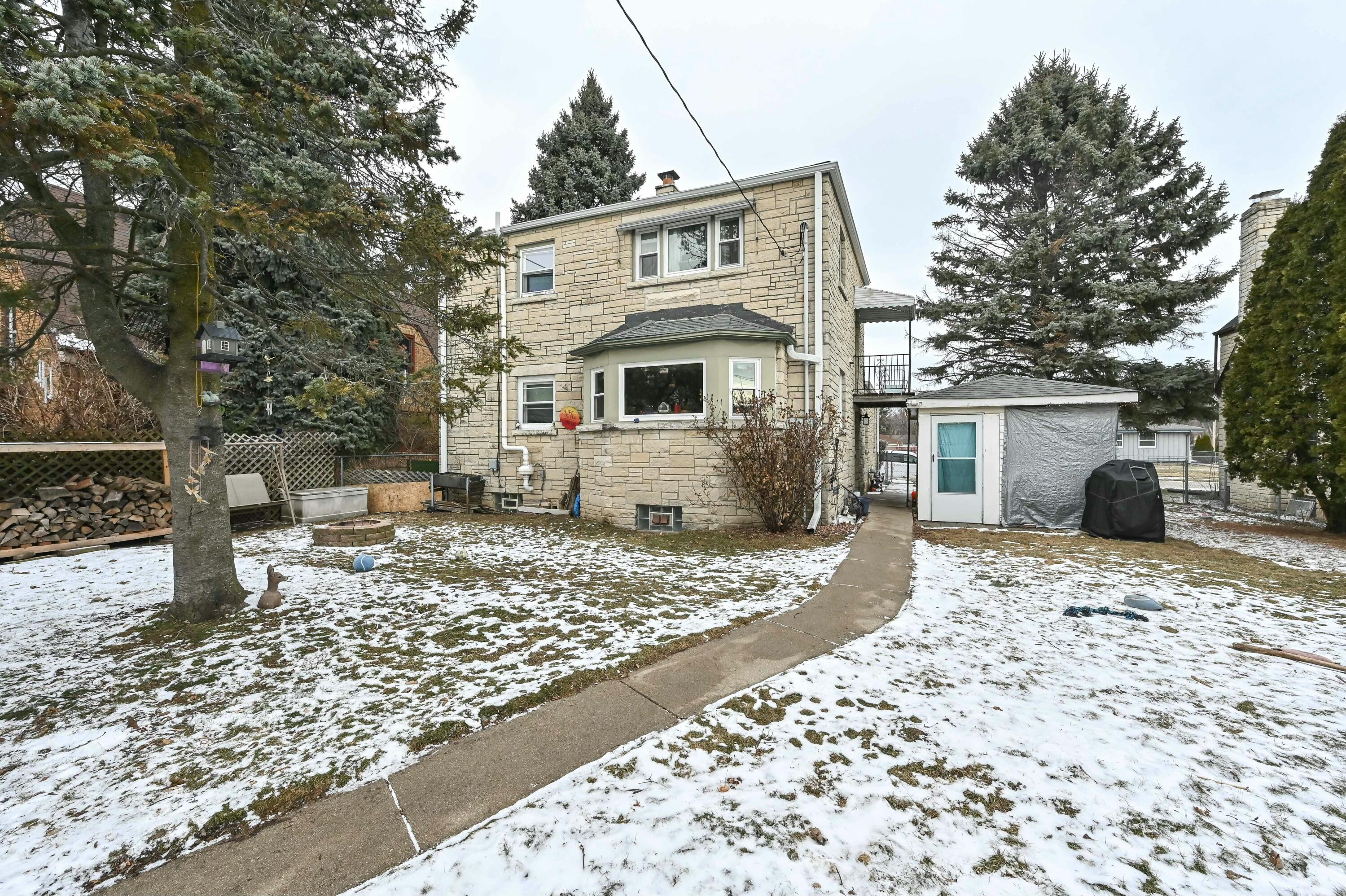 1507 Monroe Ave