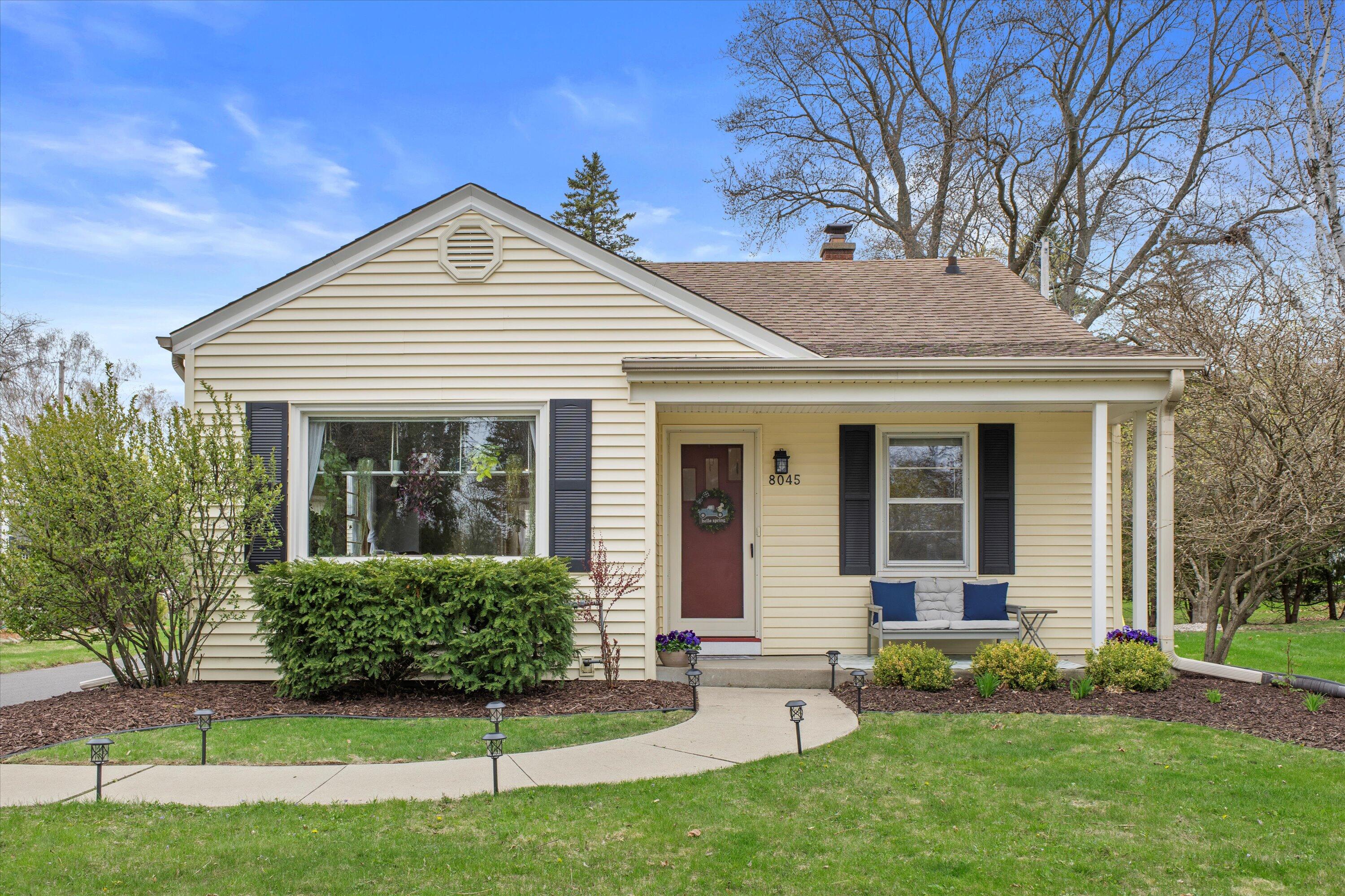 8045 N Whitney Rd