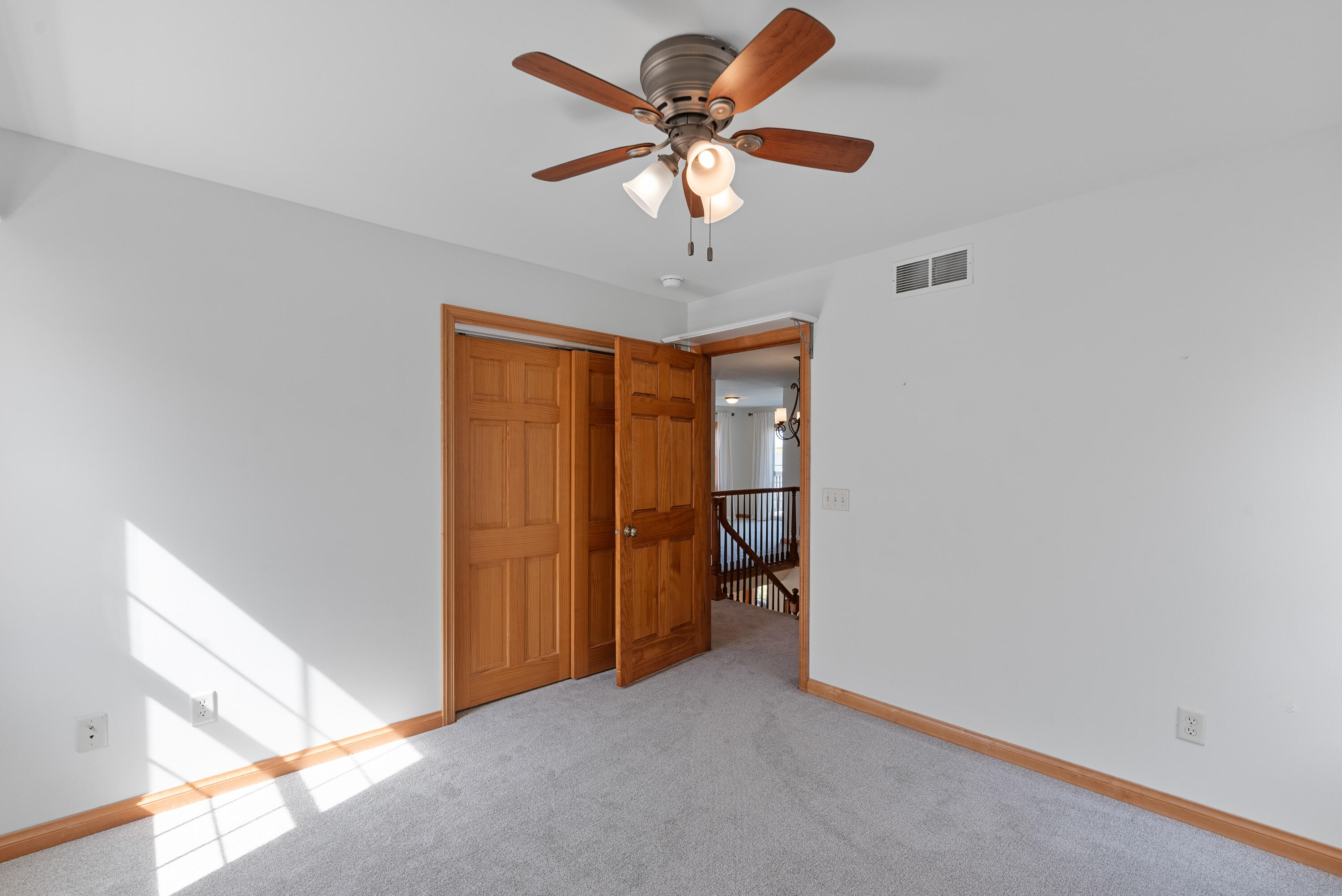 122 Maple Ave