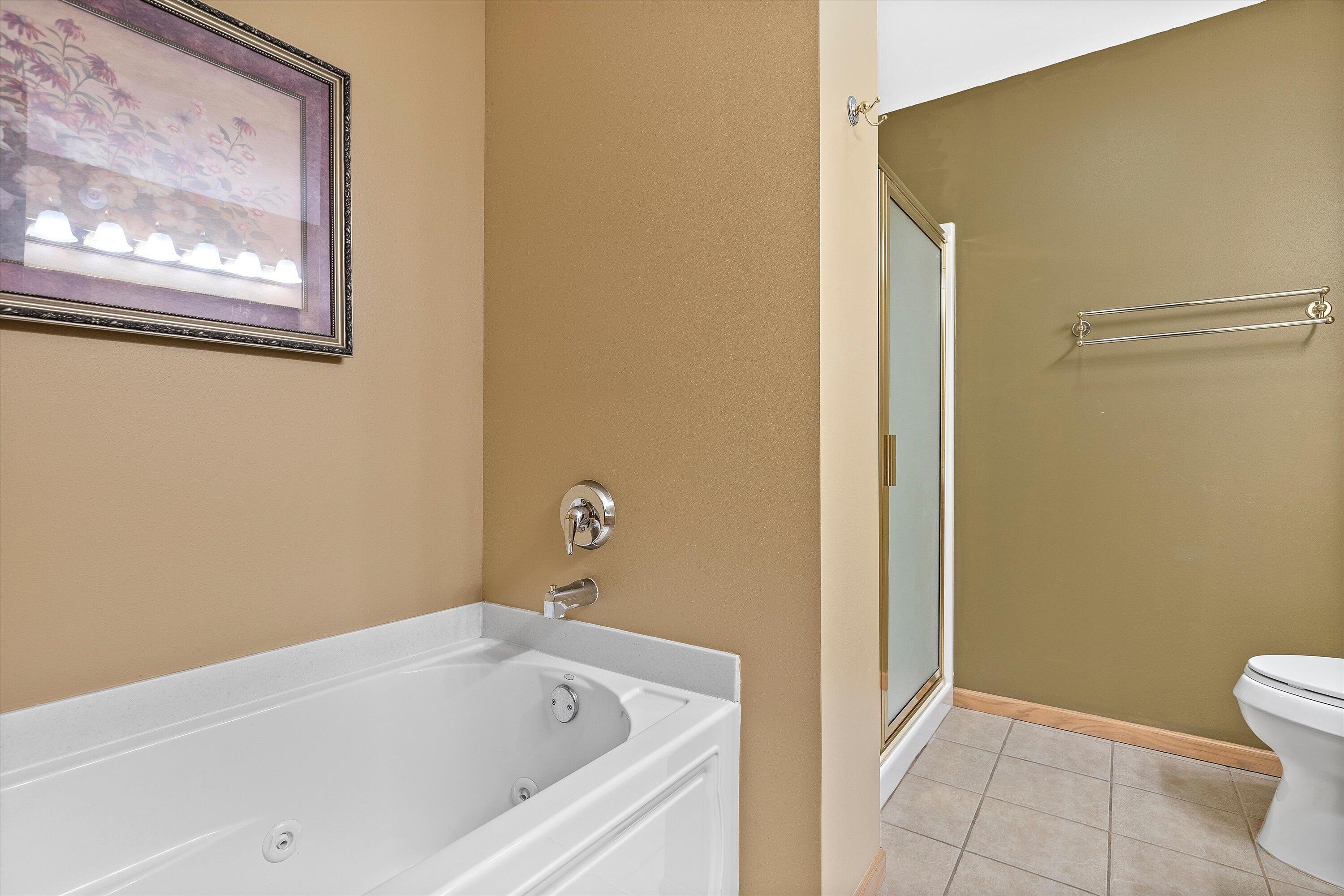 267 Oconomowoc Pkwy