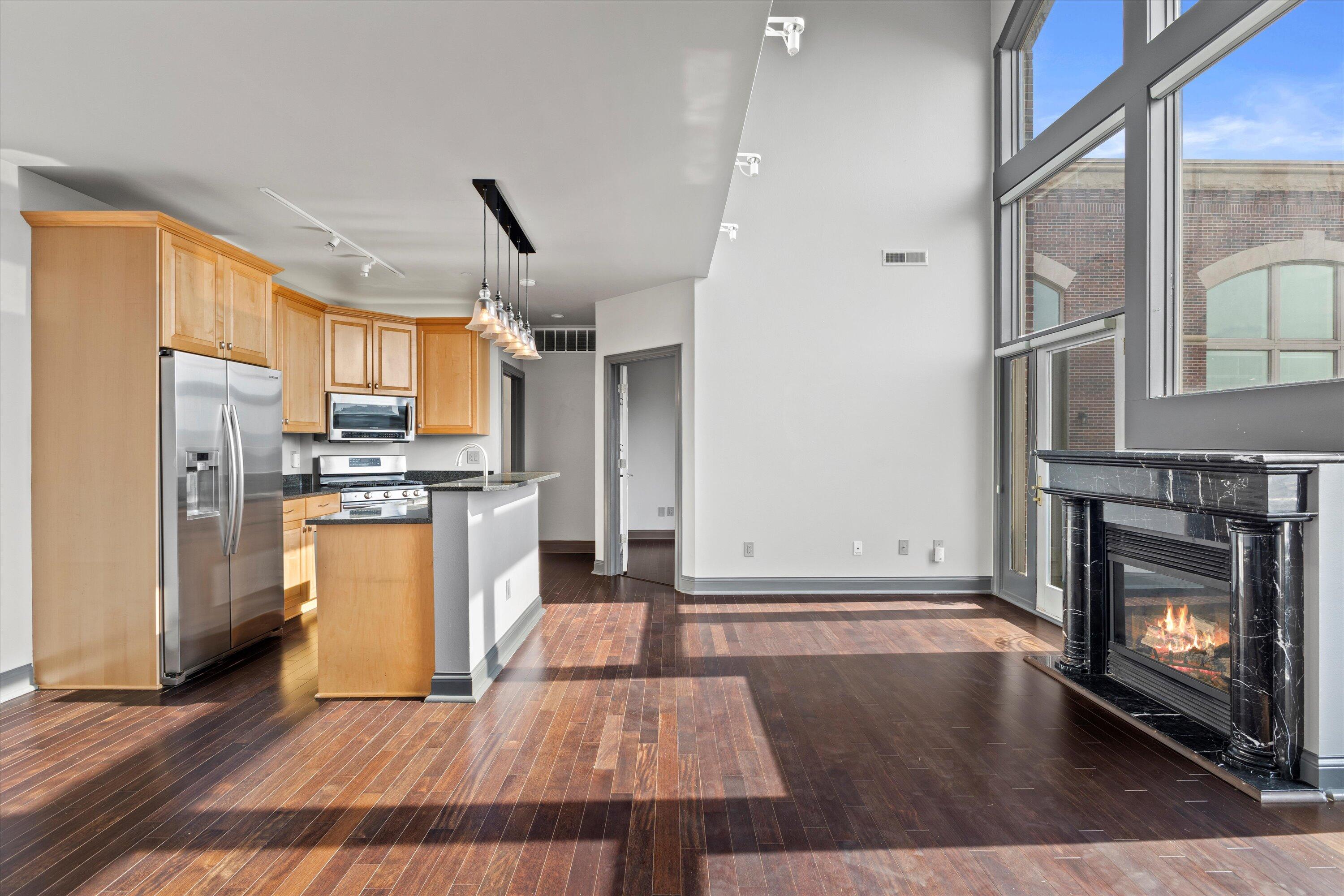 1515 N Van Buren St Unit: 500
