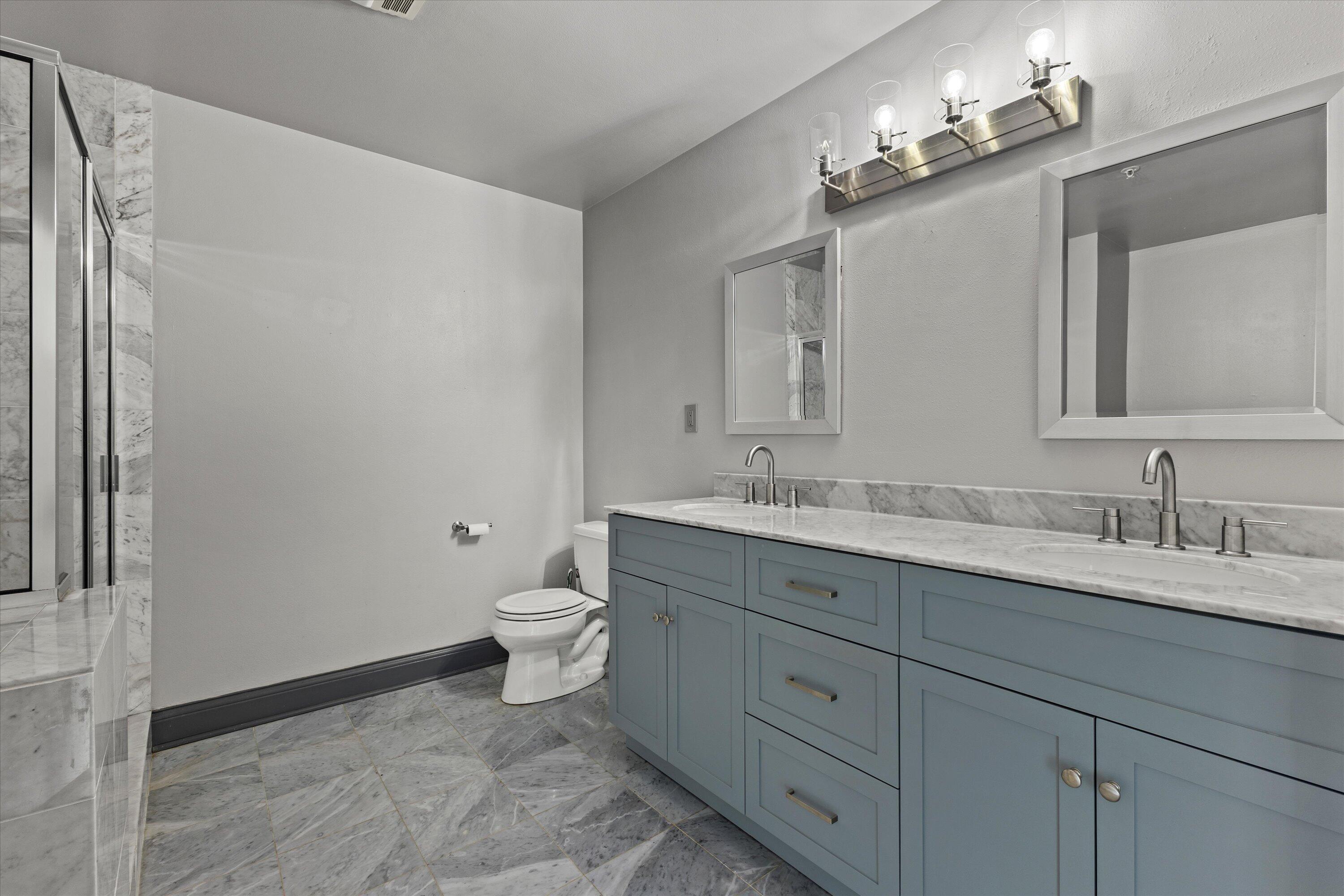1515 N Van Buren St Unit: 500