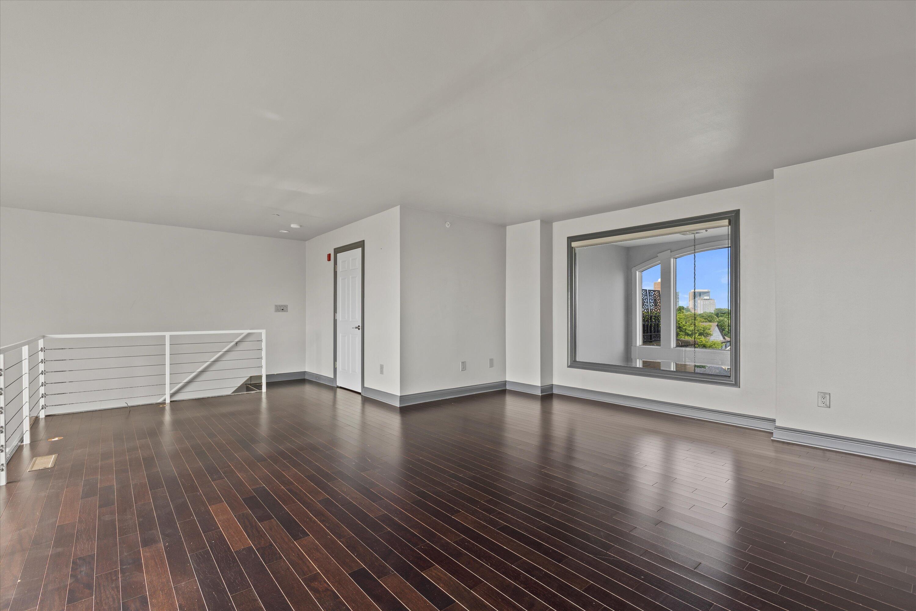 1515 N Van Buren St Unit: 500