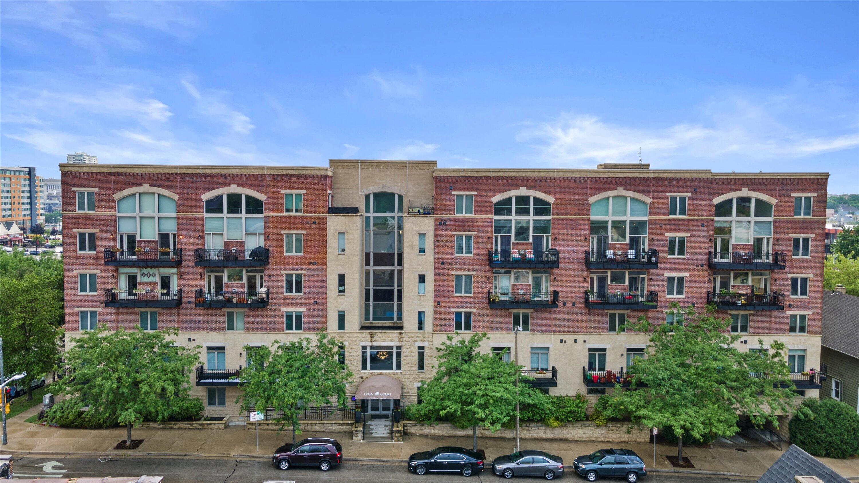 1515 N Van Buren St Unit: 500