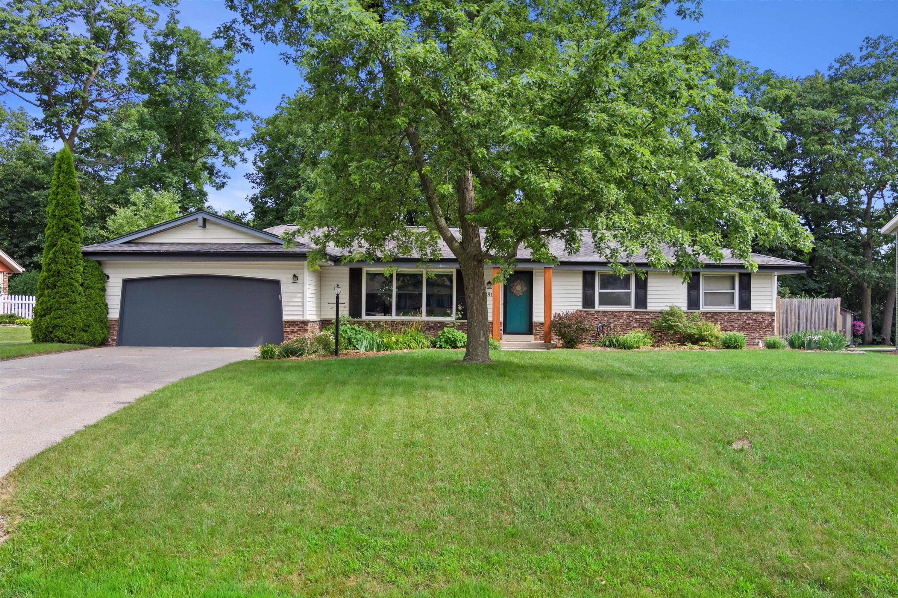 13810 W Crawford Dr