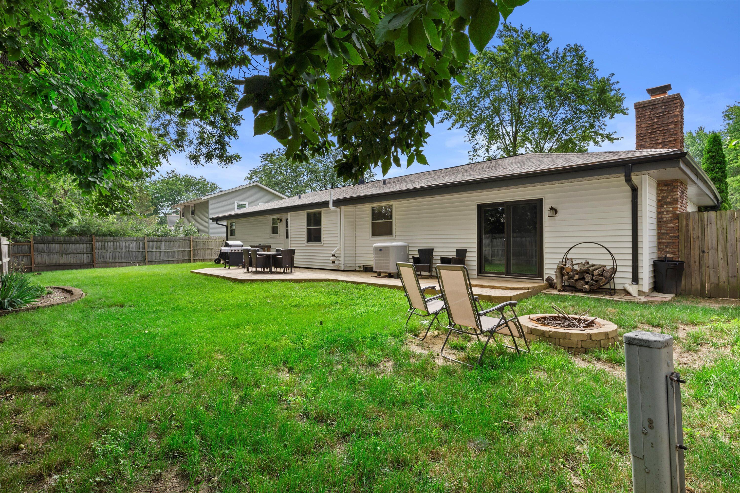 13810 W Crawford Dr