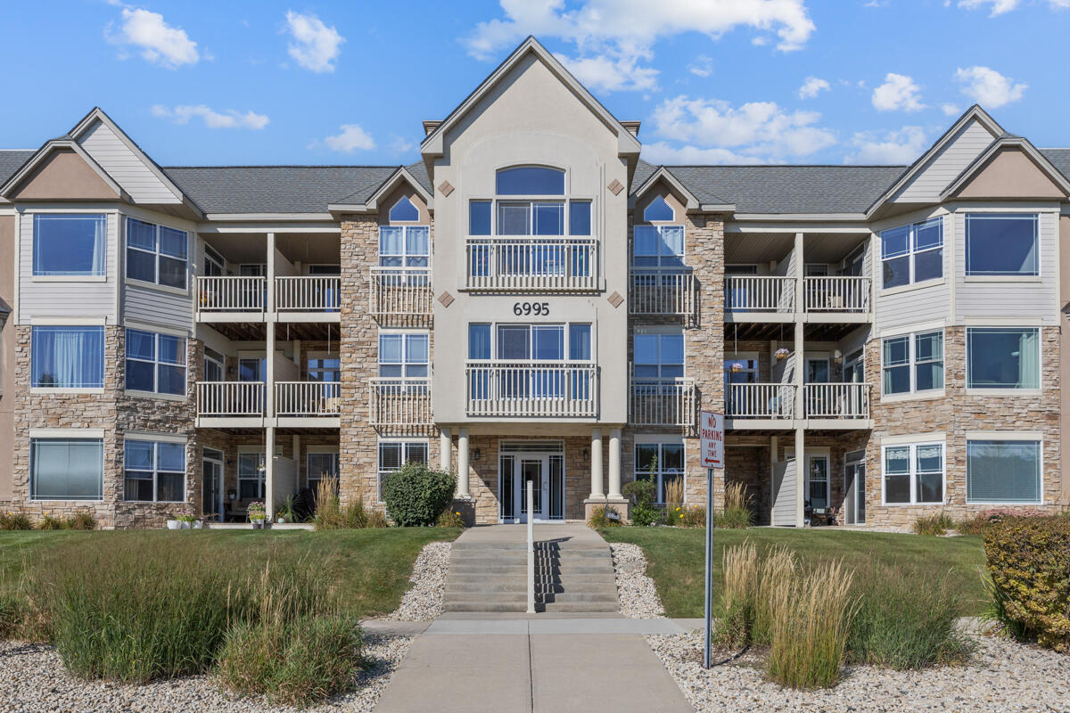 6995 S Riverwood Blvd Unit: S-301