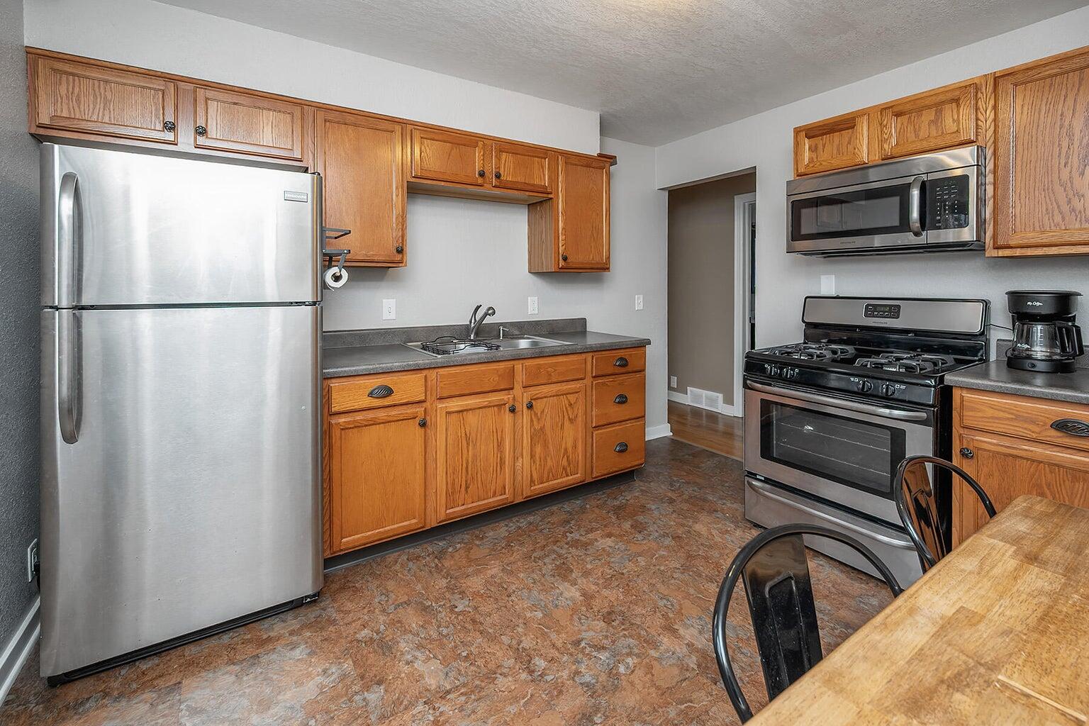 2408 Kearney Ave