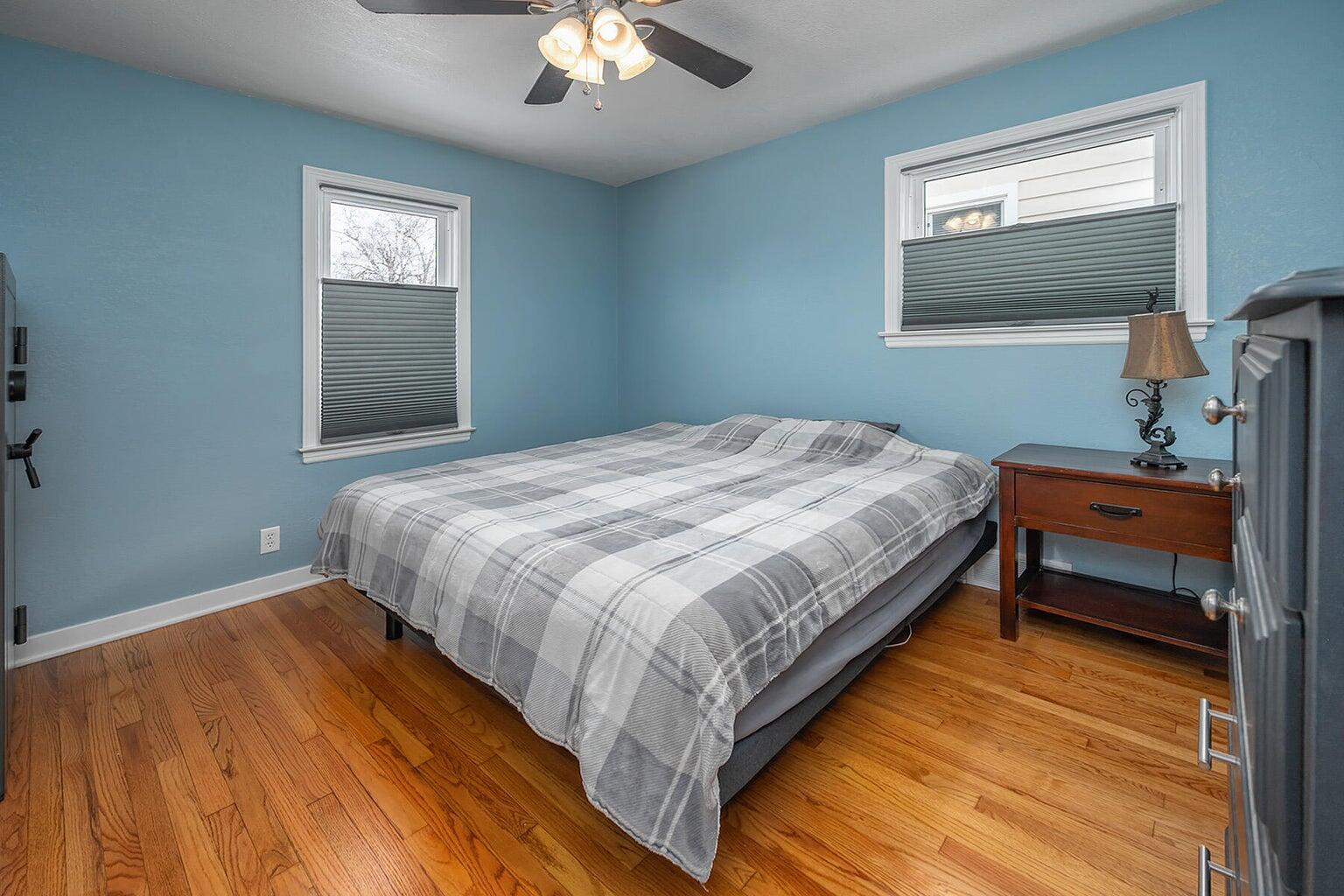 2408 Kearney Ave