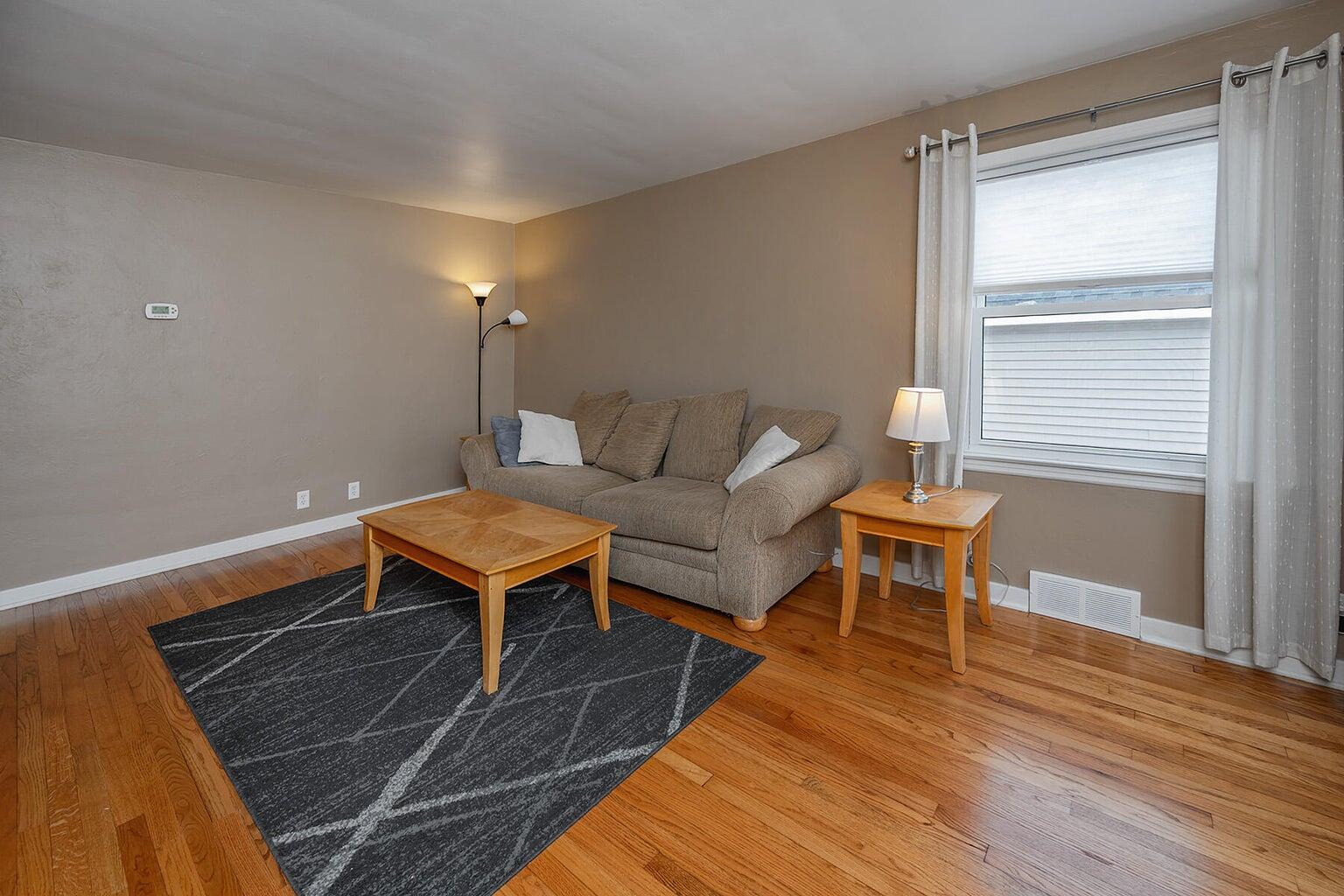 2408 Kearney Ave