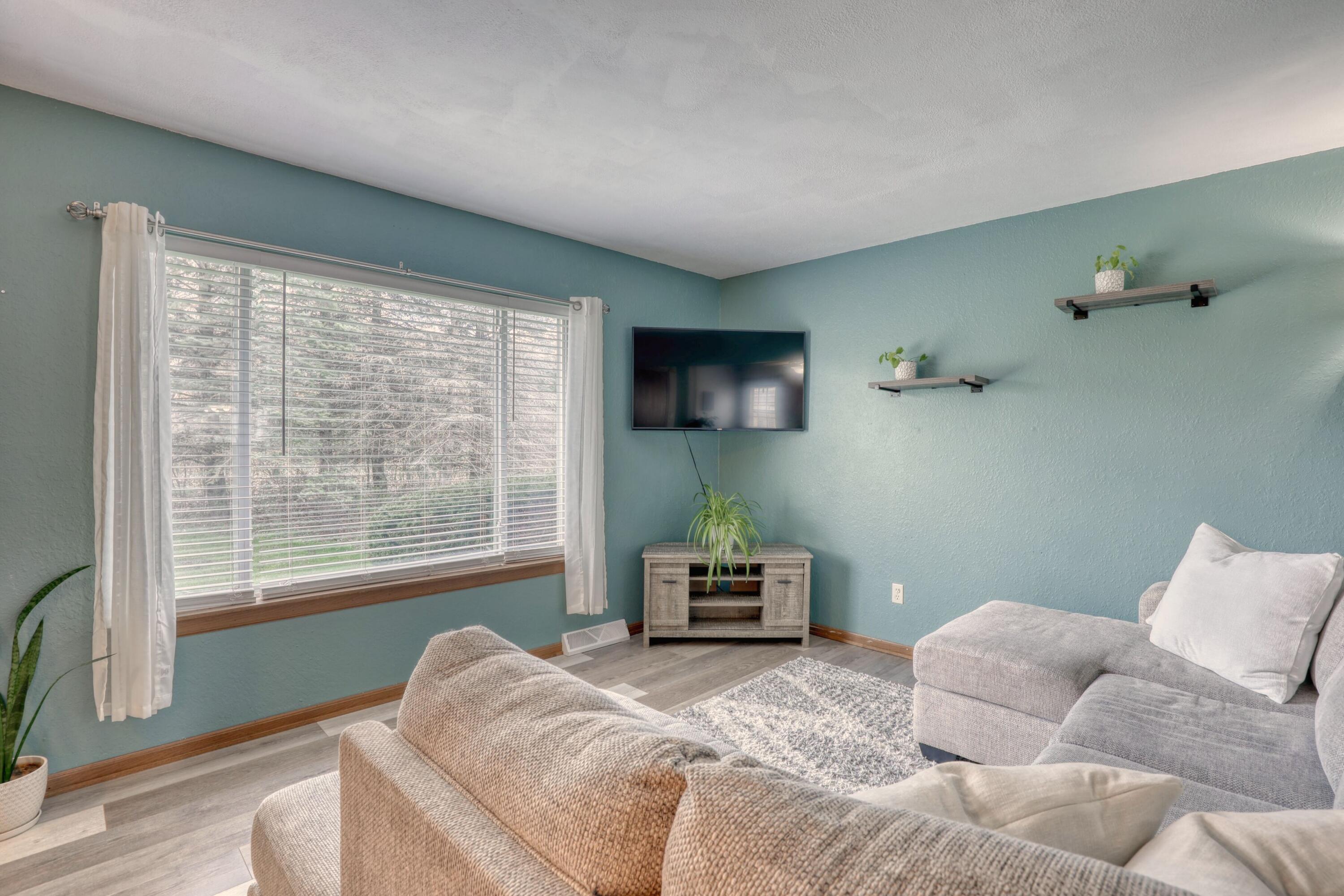 W163N11514 Windsor Ct Unit: A