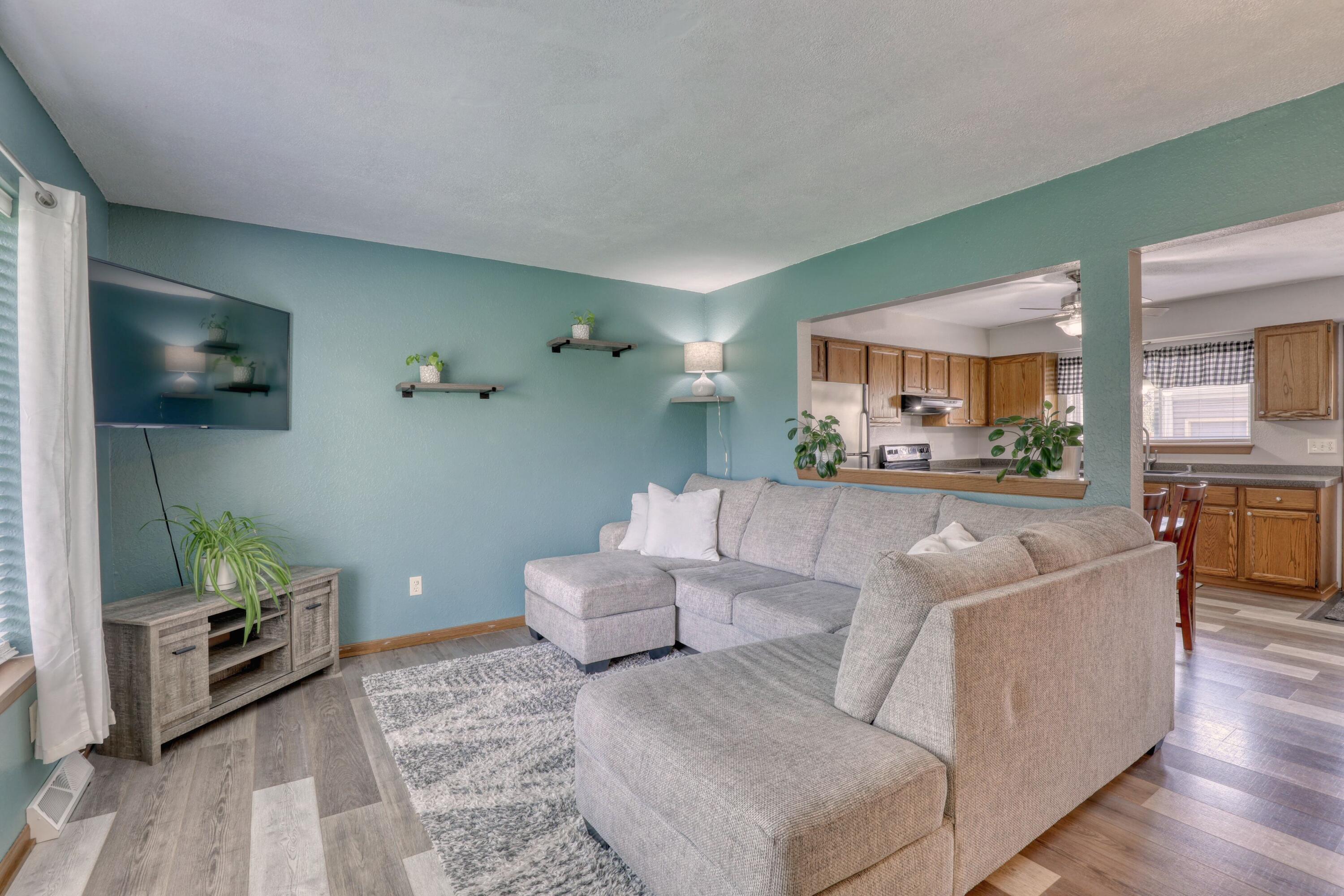 W163N11514 Windsor Ct Unit: A
