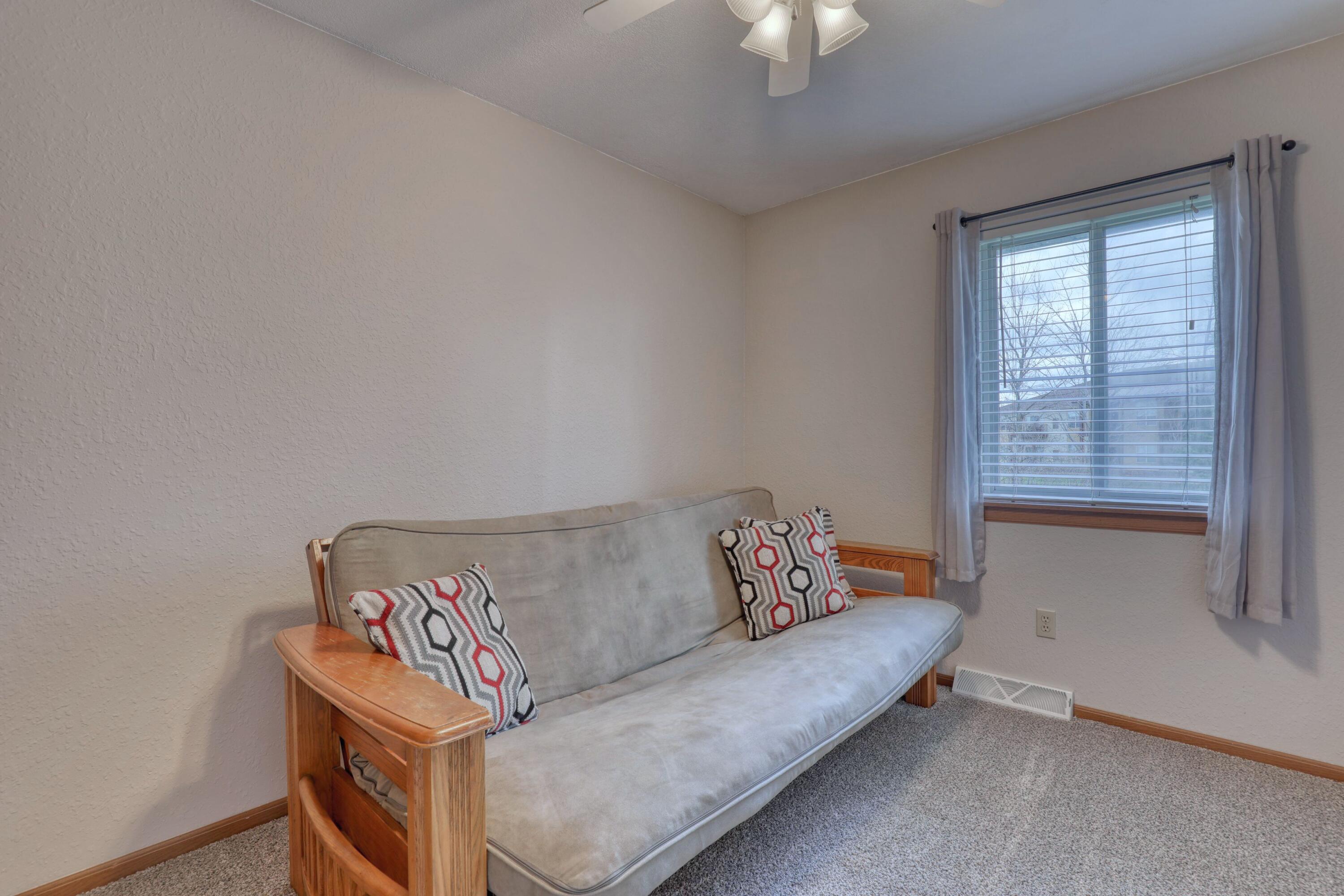 W163N11514 Windsor Ct Unit: A