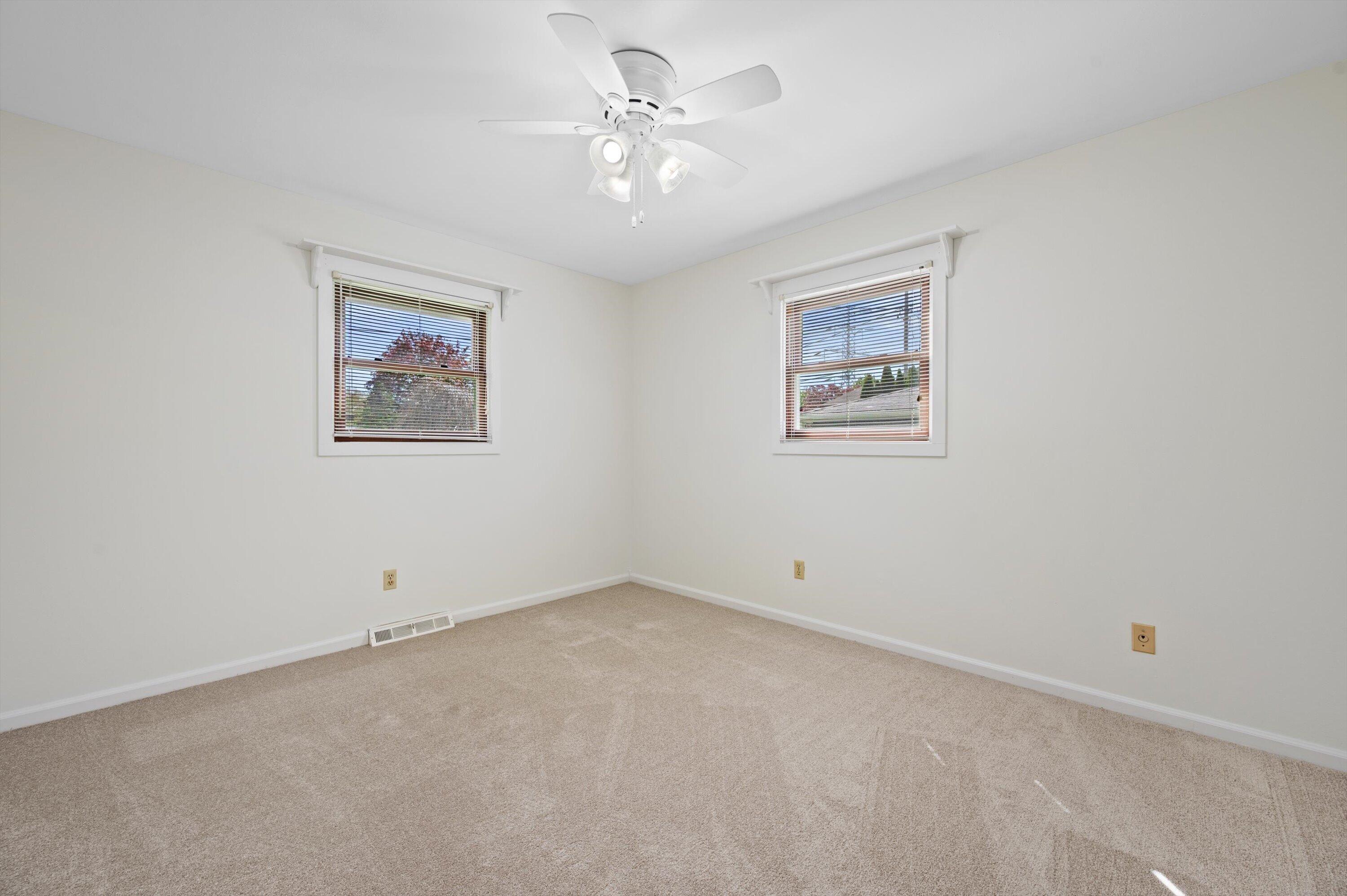 1507 Mohawk Ln