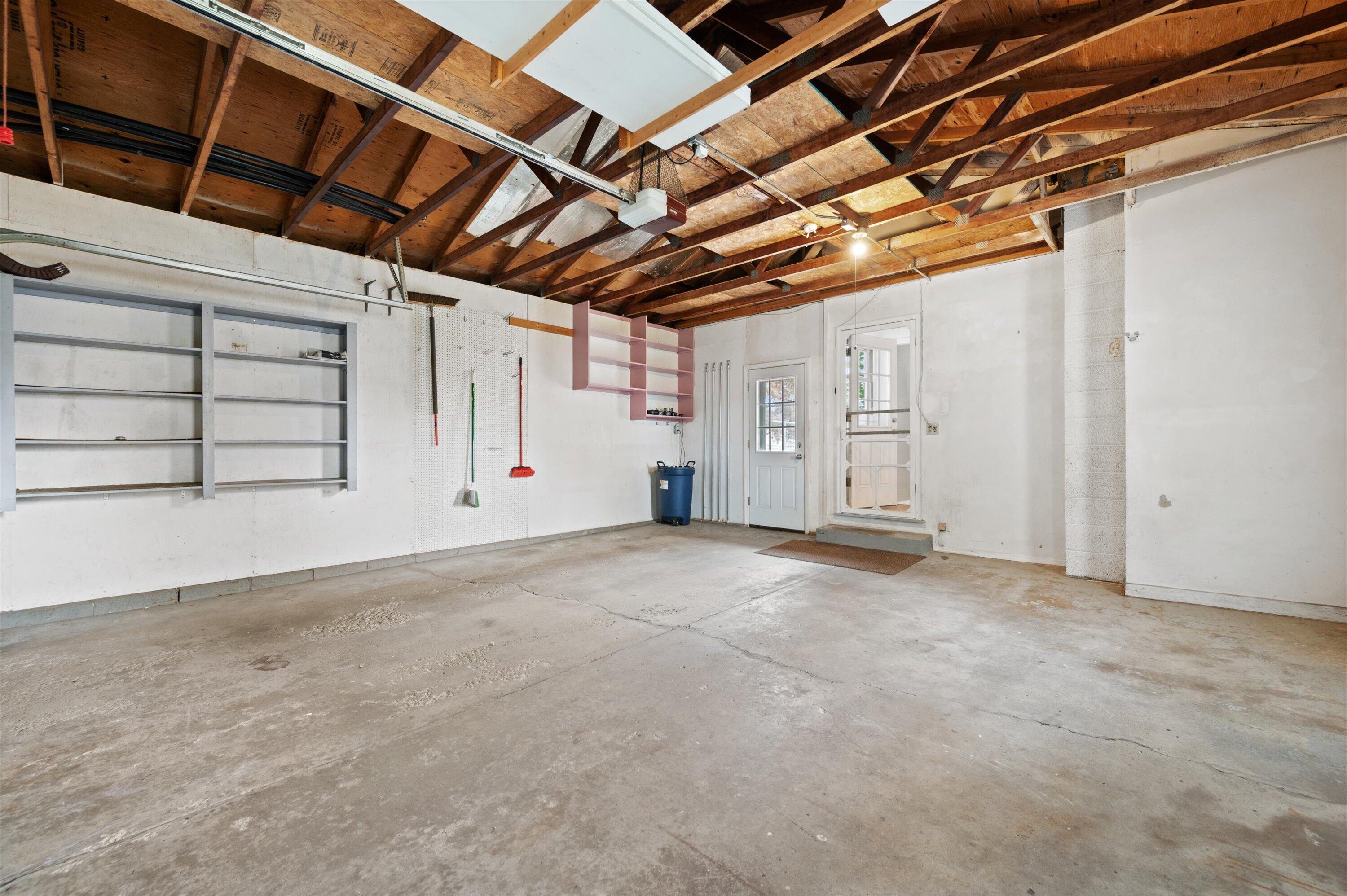 1507 Mohawk Ln