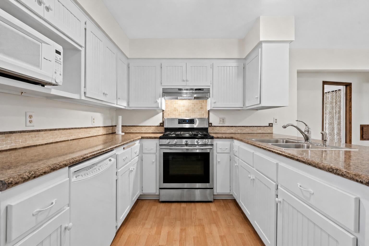 1507 Mohawk Ln