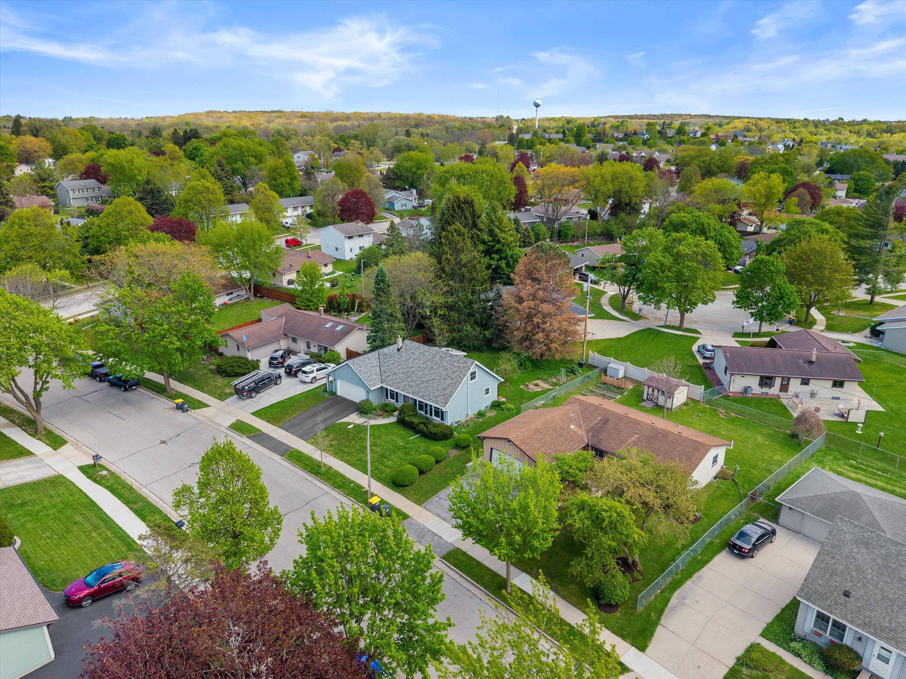 1507 Mohawk Ln