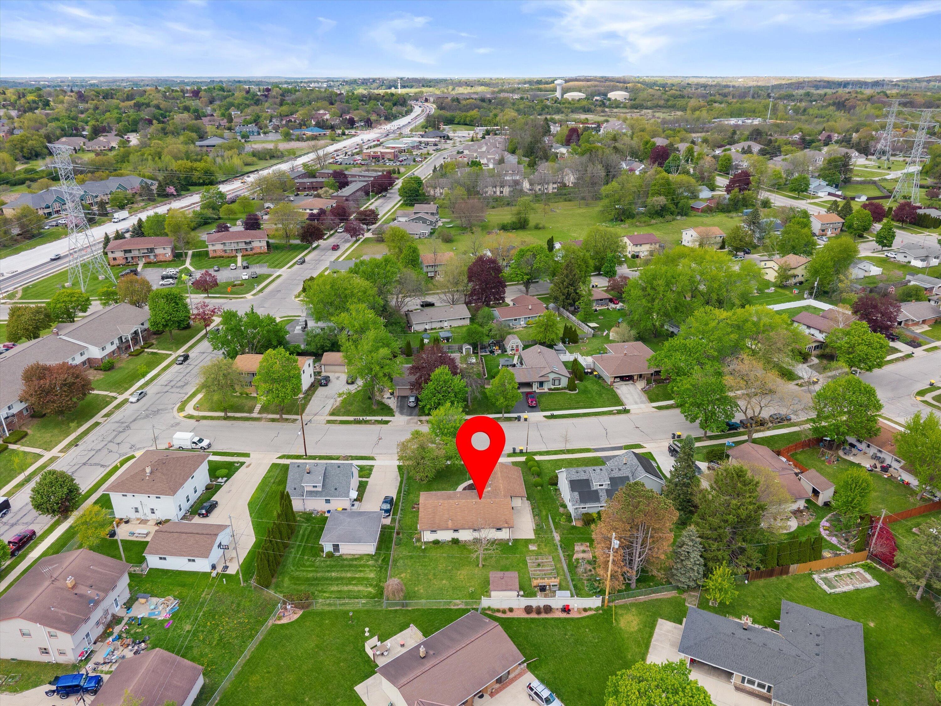 1507 Mohawk Ln