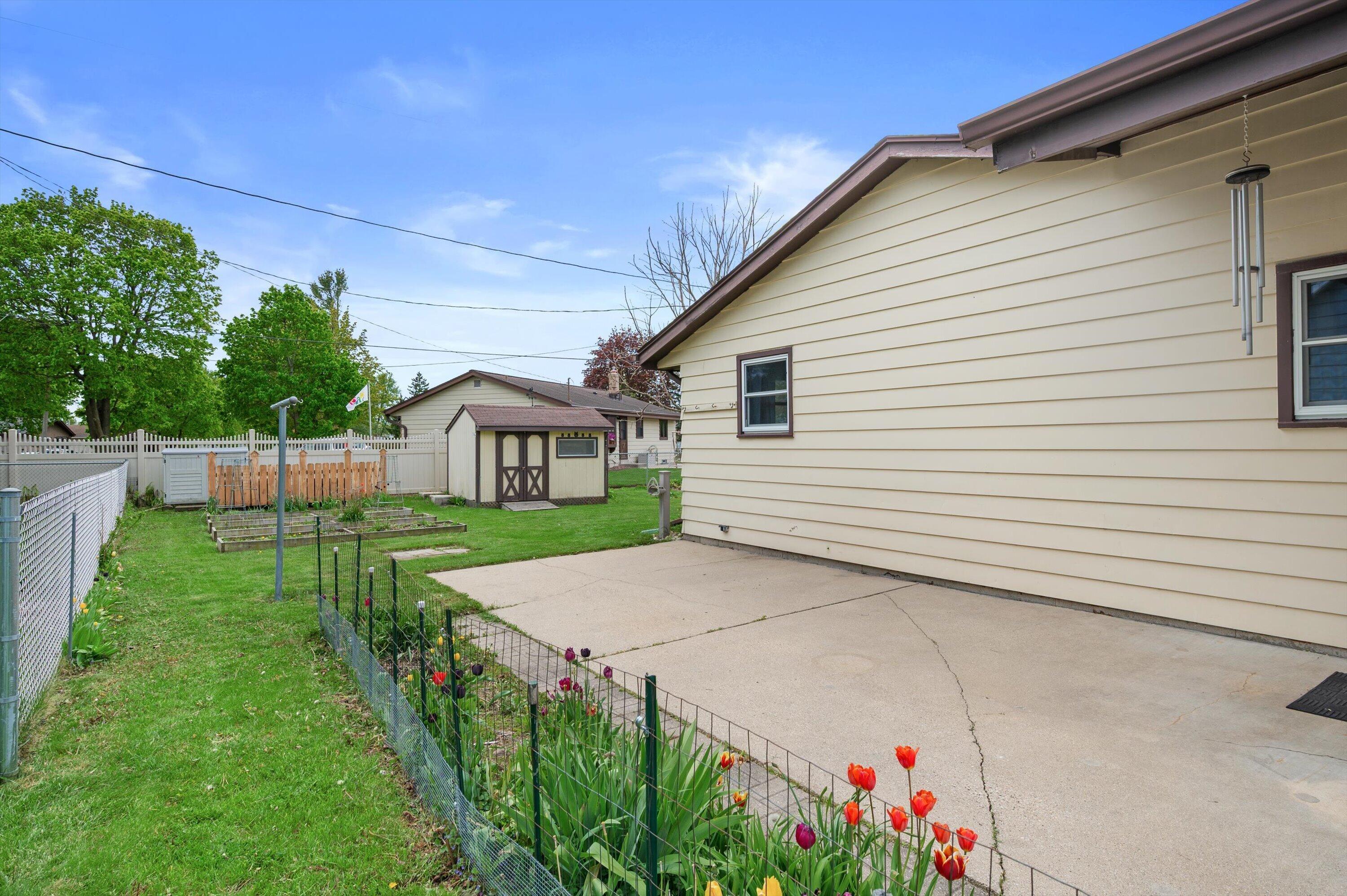 1507 Mohawk Ln