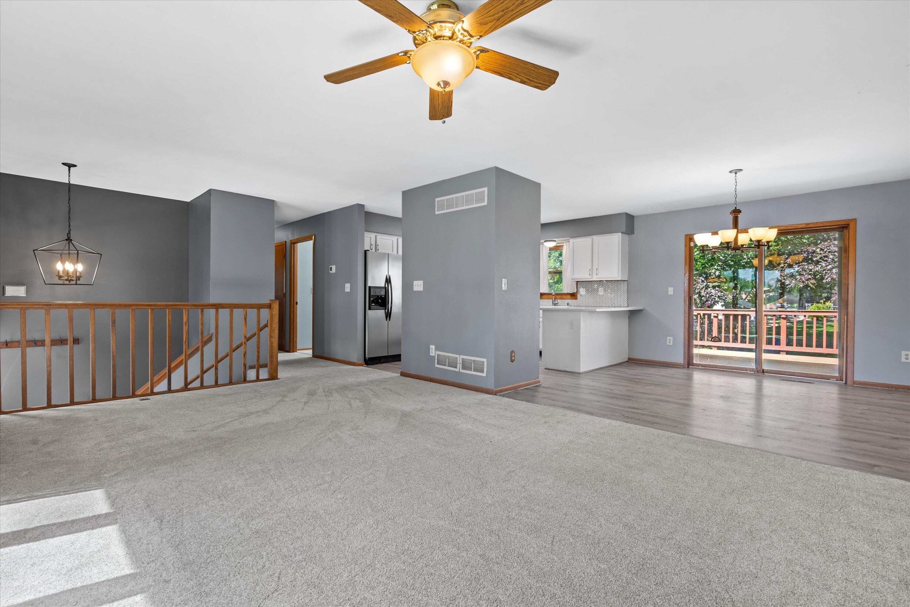 1415 S 167th St