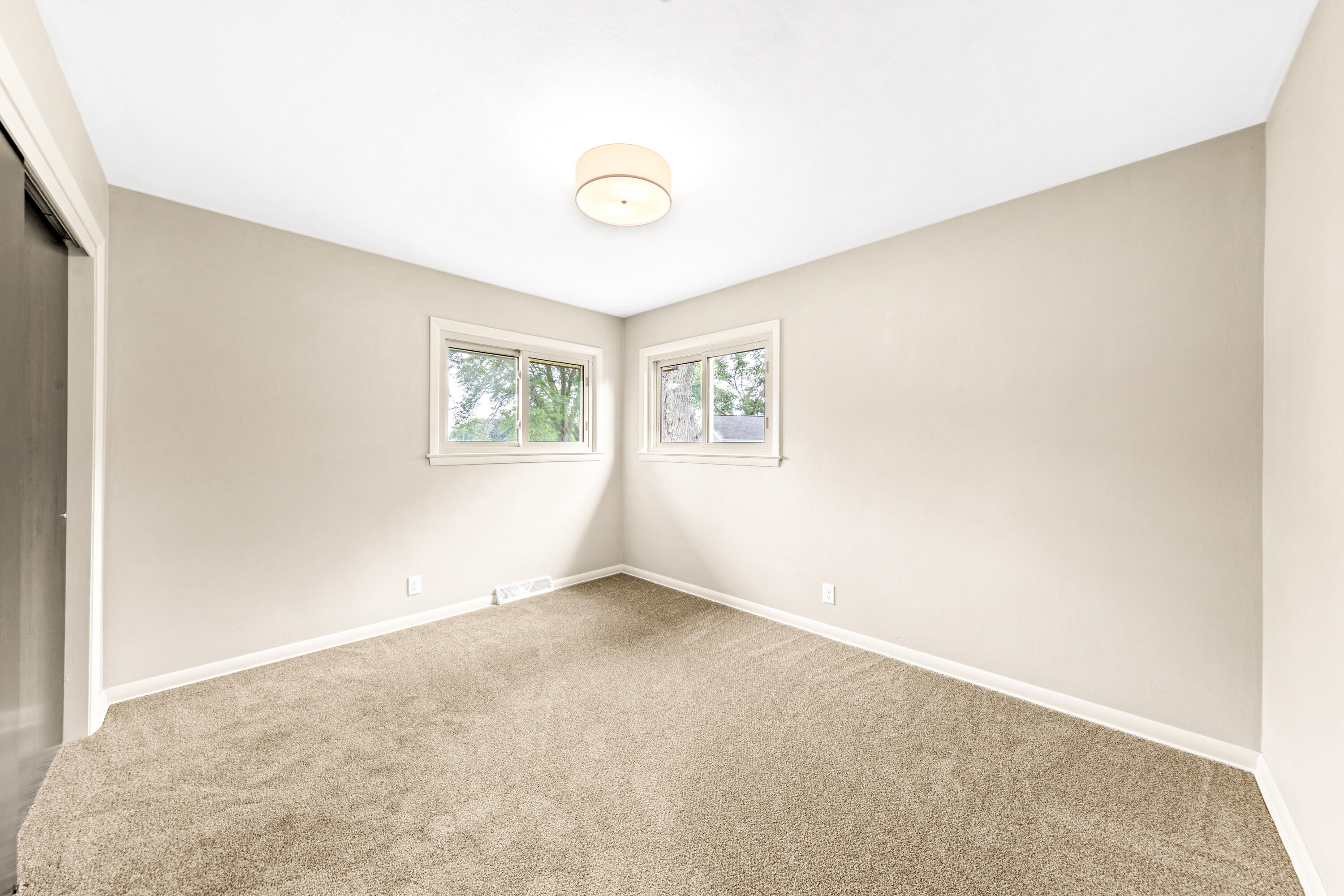 5315 S Maryknoll Dr